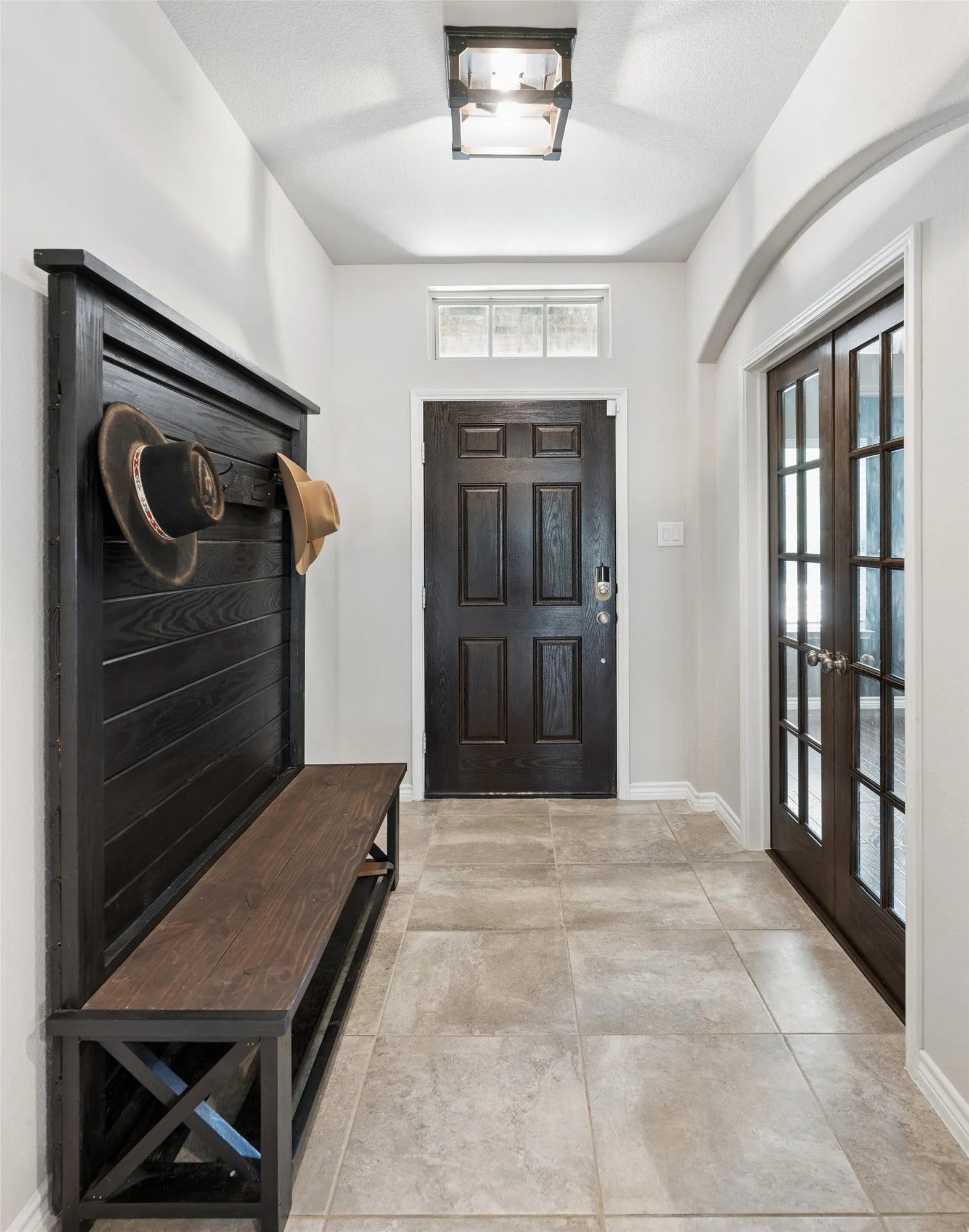 Single Family Residence For Sale in Denton County , 9012 Conroe Drive, Denton, Texas 76226, 3 Bedroom, 2 Bathroom, 2 Garage spaces, 1,974 Sqft, built in 2017, mls#21412879, Real Estate Agent in Denton, Homes For Sale in Denton county, Homes For Sale in Denton, Realtor in Denton Texas, Real Estate Brokerage Independent Realty Texas, Luminita Cordes Realtor