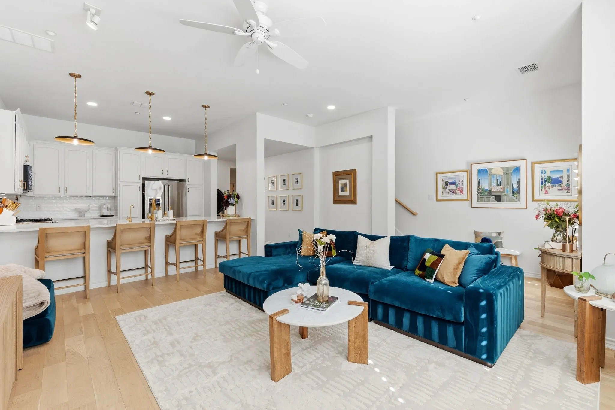 Condominium For Sale in Dallas County , 4312 Mckinney Avenue 8, Dallas, Texas 75205, 2 Bedroom, 3 Bathroom, 2 Garage spaces, 2,394 Sqft, built in 2001, mls#21413505, Real Estate Agent in Dallas, Homes For Sale in Dallas county, Homes For Sale in Dallas, Realtor in Dallas Texas, Real Estate Brokerage Independent Realty Texas, Luminita Cordes Realtor