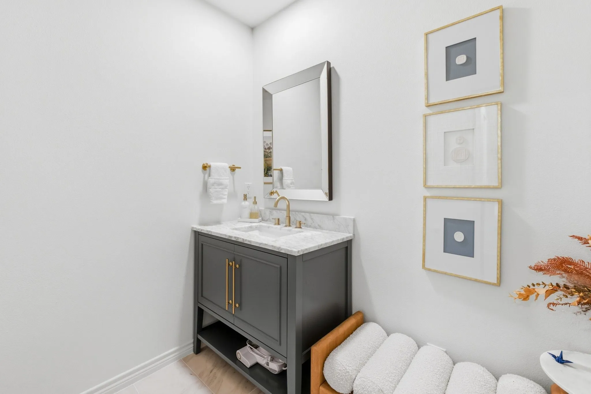 Condominium For Sale in Dallas County , 4312 Mckinney Avenue 8, Dallas, Texas 75205, 2 Bedroom, 3 Bathroom, 2 Garage spaces, 2,394 Sqft, built in 2001, mls#21413505, Real Estate Agent in Dallas, Homes For Sale in Dallas county, Homes For Sale in Dallas, Realtor in Dallas Texas, Real Estate Brokerage Independent Realty Texas, Luminita Cordes Realtor