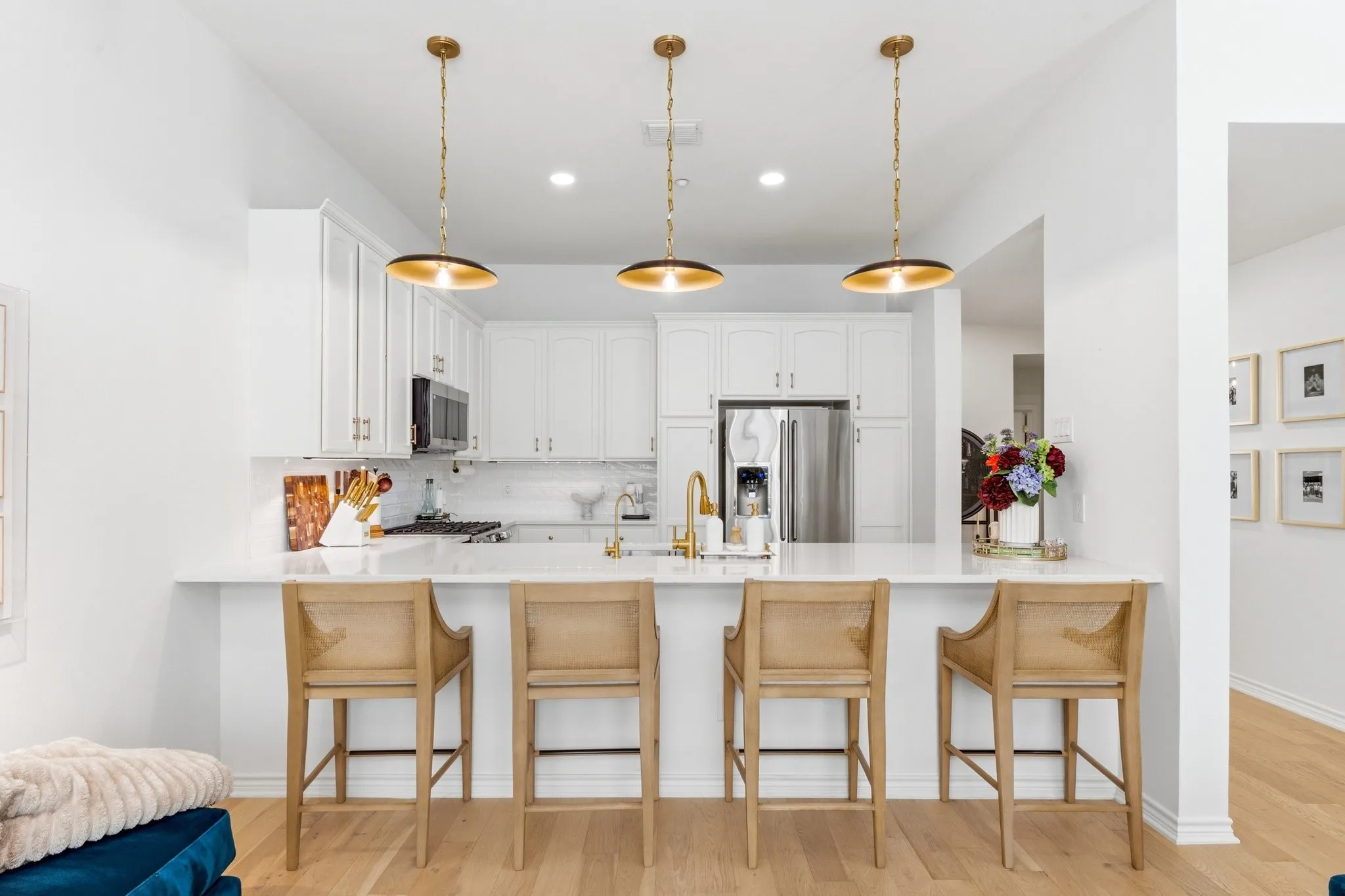 Condominium For Sale in Dallas County , 4312 Mckinney Avenue 8, Dallas, Texas 75205, 2 Bedroom, 3 Bathroom, 2 Garage spaces, 2,394 Sqft, built in 2001, mls#21413505, Real Estate Agent in Dallas, Homes For Sale in Dallas county, Homes For Sale in Dallas, Realtor in Dallas Texas, Real Estate Brokerage Independent Realty Texas, Luminita Cordes Realtor