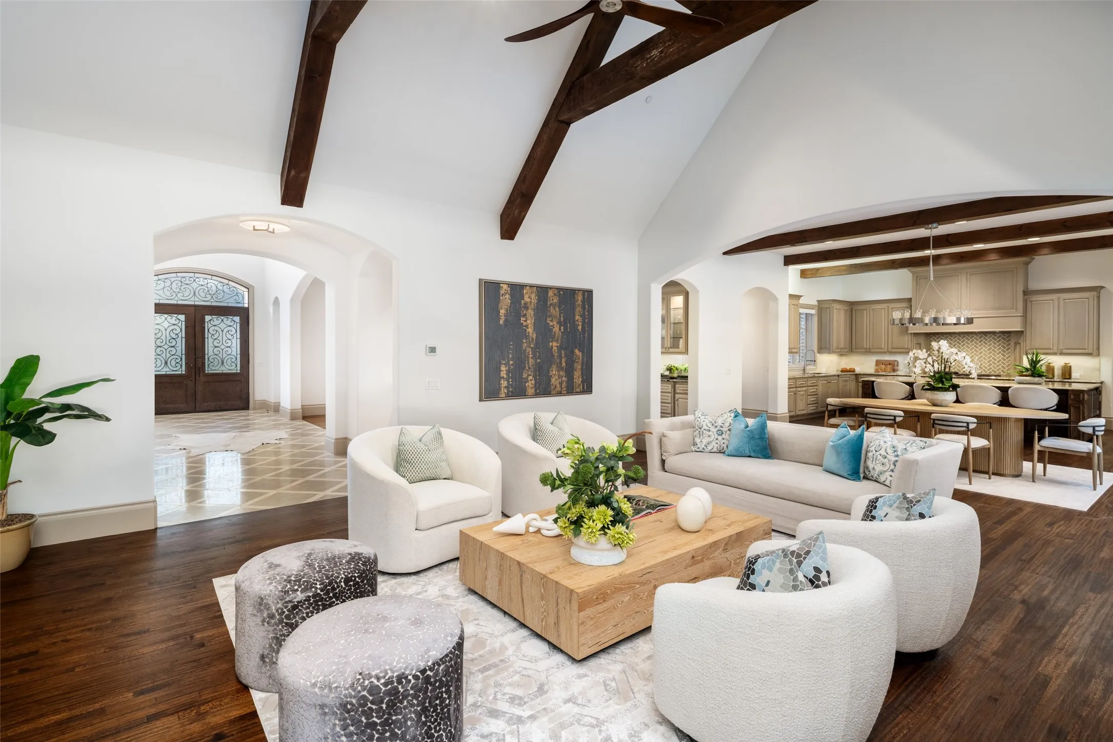 Single Family Residence For Sale in Collin County , 6820 Amaretto Court, Plano, Texas 75024, 5 Bedroom, 7 Bathroom, 3 Garage spaces, 7,106 Sqft, built in 2015, mls#21412609, Real Estate Agent in Plano, Homes For Sale in Collin county, Homes For Sale in Plano, Realtor in Plano Texas, Real Estate Brokerage Independent Realty Texas, Luminita Cordes Realtor