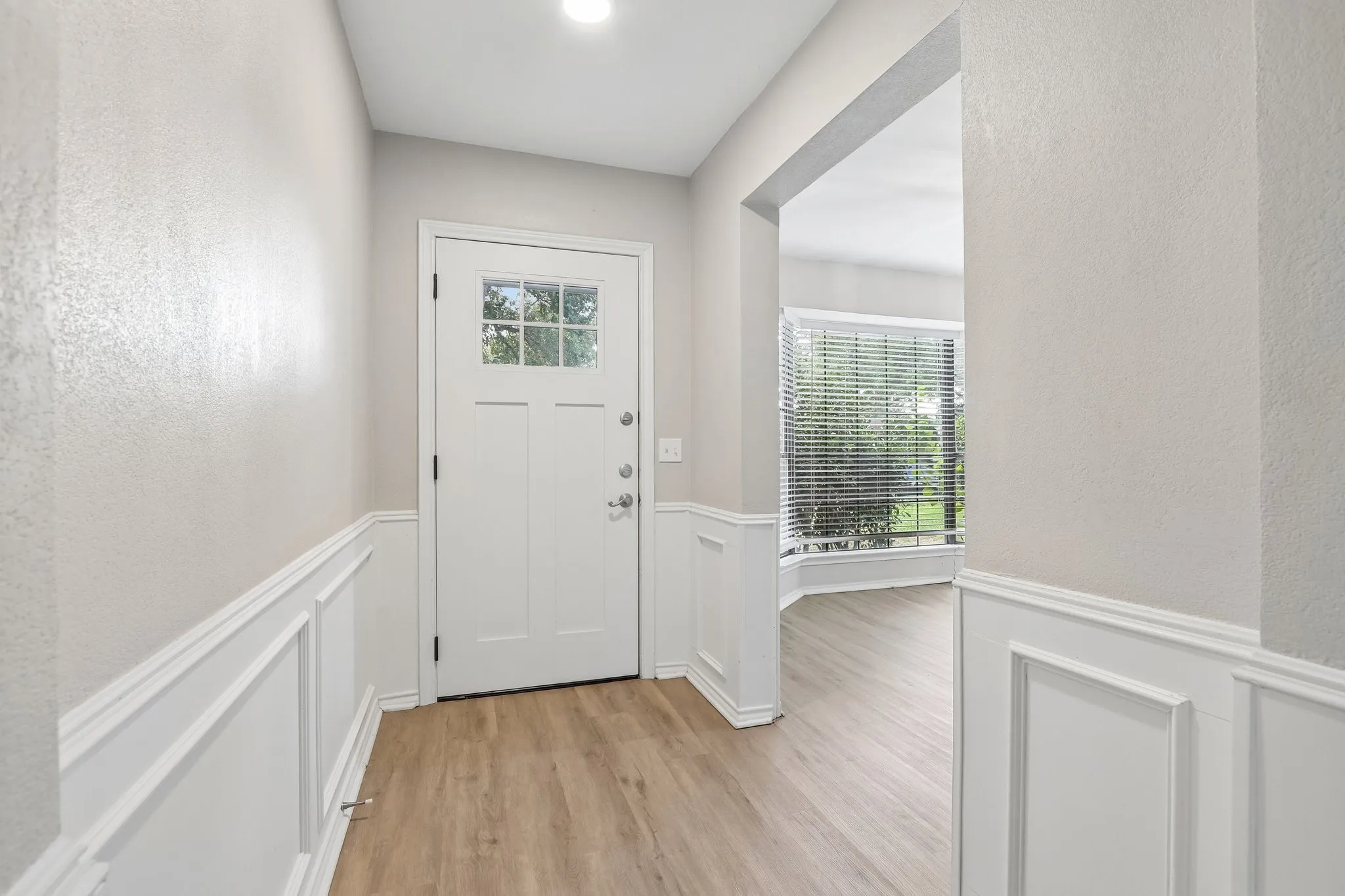Single Family Residence For Sale in Collin County , 2115 Bengal Lane, Plano, Texas 75023, 4 Bedroom, 2 Bathroom, 2 Garage spaces, 2,187 Sqft, built in 1978, mls#21407416, Real Estate Agent in Plano, Homes For Sale in Collin county, Homes For Sale in Plano, Realtor in Plano Texas, Real Estate Brokerage Independent Realty Texas, Luminita Cordes Realtor
