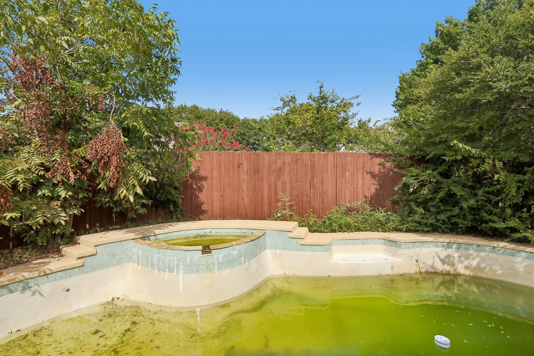 Single Family Residence For Sale in Collin County , 2115 Bengal Lane, Plano, Texas 75023, 4 Bedroom, 2 Bathroom, 2 Garage spaces, 2,187 Sqft, built in 1978, mls#21407416, Real Estate Agent in Plano, Homes For Sale in Collin county, Homes For Sale in Plano, Realtor in Plano Texas, Real Estate Brokerage Independent Realty Texas, Luminita Cordes Realtor