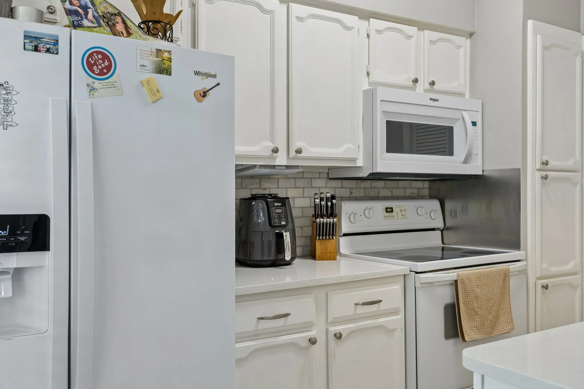 Condominium For Sale in Collin County , 3101 Townbluff Drive 612, Plano, Texas 75075, 2 Bedroom, 2 Bathroom, 1 Garage spaces, 1,028 Sqft, built in 1982, mls#21391716, Real Estate Agent in Plano, Homes For Sale in Collin county, Homes For Sale in Plano, Realtor in Plano Texas, Real Estate Brokerage Independent Realty Texas, Luminita Cordes Realtor