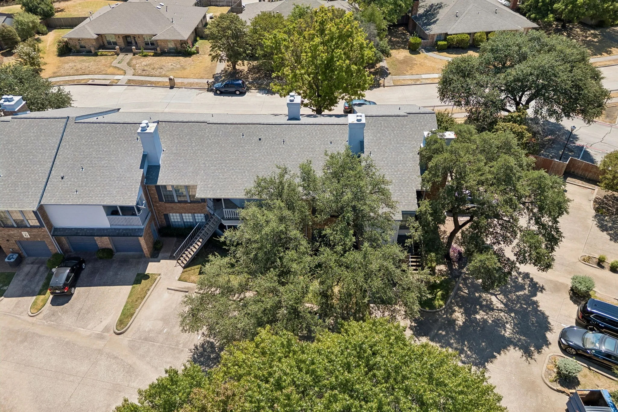 Condominium For Sale in Collin County , 3101 Townbluff Drive 612, Plano, Texas 75075, 2 Bedroom, 2 Bathroom, 1 Garage spaces, 1,028 Sqft, built in 1982, mls#21391716, Real Estate Agent in Plano, Homes For Sale in Collin county, Homes For Sale in Plano, Realtor in Plano Texas, Real Estate Brokerage Independent Realty Texas, Luminita Cordes Realtor