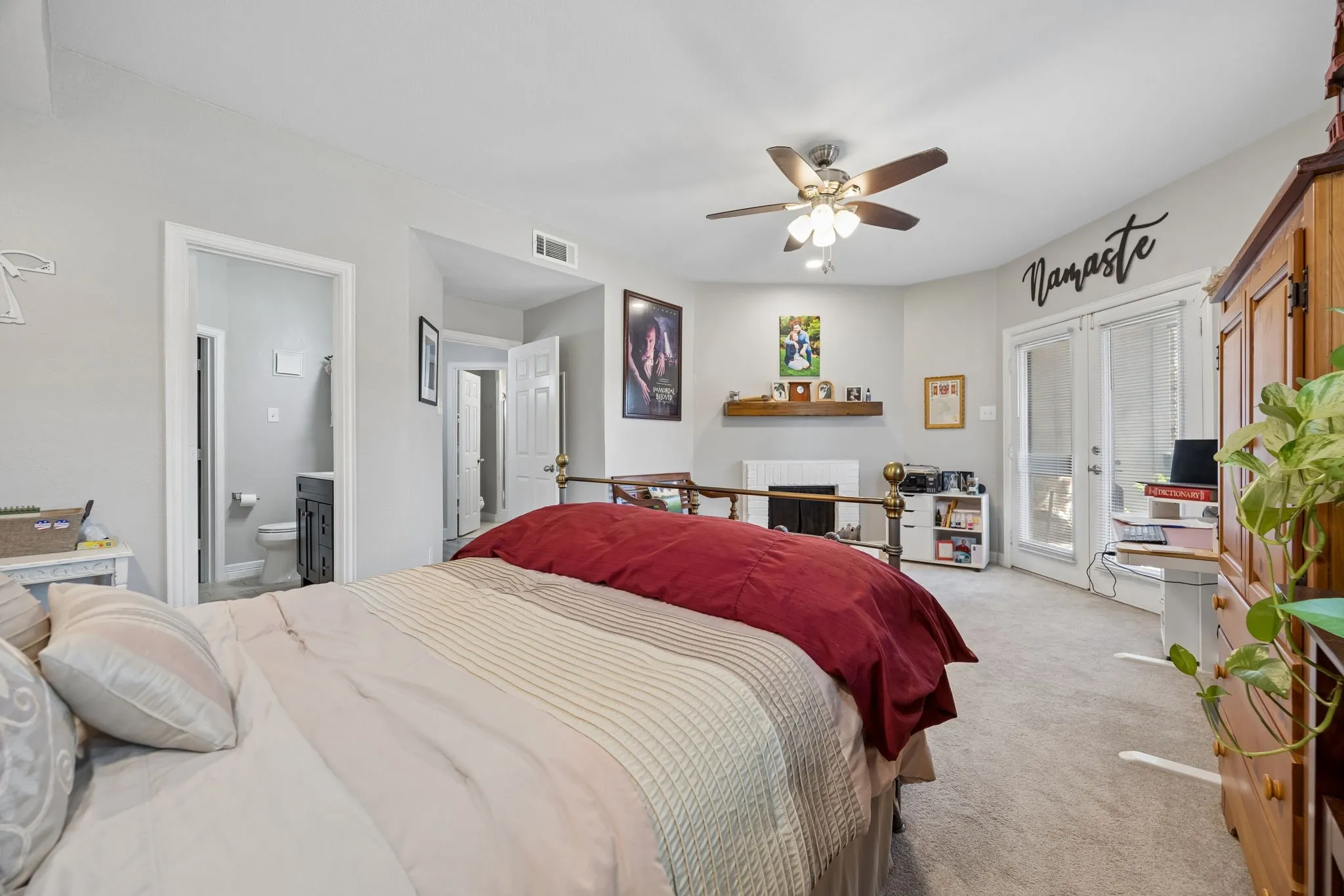 Condominium For Sale in Collin County , 3101 Townbluff Drive 612, Plano, Texas 75075, 2 Bedroom, 2 Bathroom, 1 Garage spaces, 1,028 Sqft, built in 1982, mls#21391716, Real Estate Agent in Plano, Homes For Sale in Collin county, Homes For Sale in Plano, Realtor in Plano Texas, Real Estate Brokerage Independent Realty Texas, Luminita Cordes Realtor