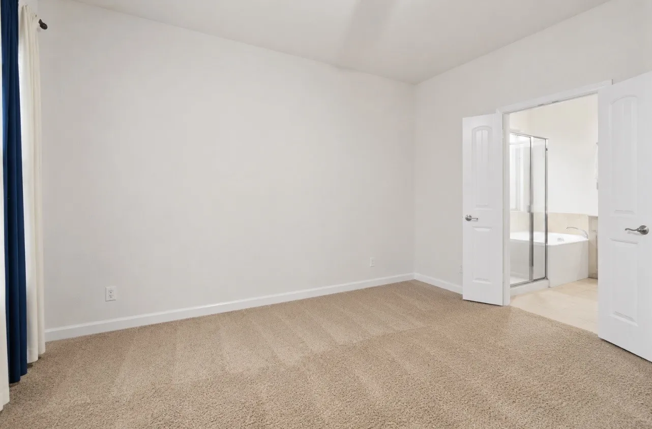 Single Family Residence For Sale in Denton County , 320 Grassland Drive, Denton, Texas 76210, 4 Bedroom, 2 Bathroom, 2 Garage spaces, 1,656 Sqft, built in 2018, mls#21414381, Real Estate Agent in Denton, Homes For Sale in Denton county, Homes For Sale in Denton, Realtor in Denton Texas, Real Estate Brokerage Independent Realty Texas, Luminita Cordes Realtor