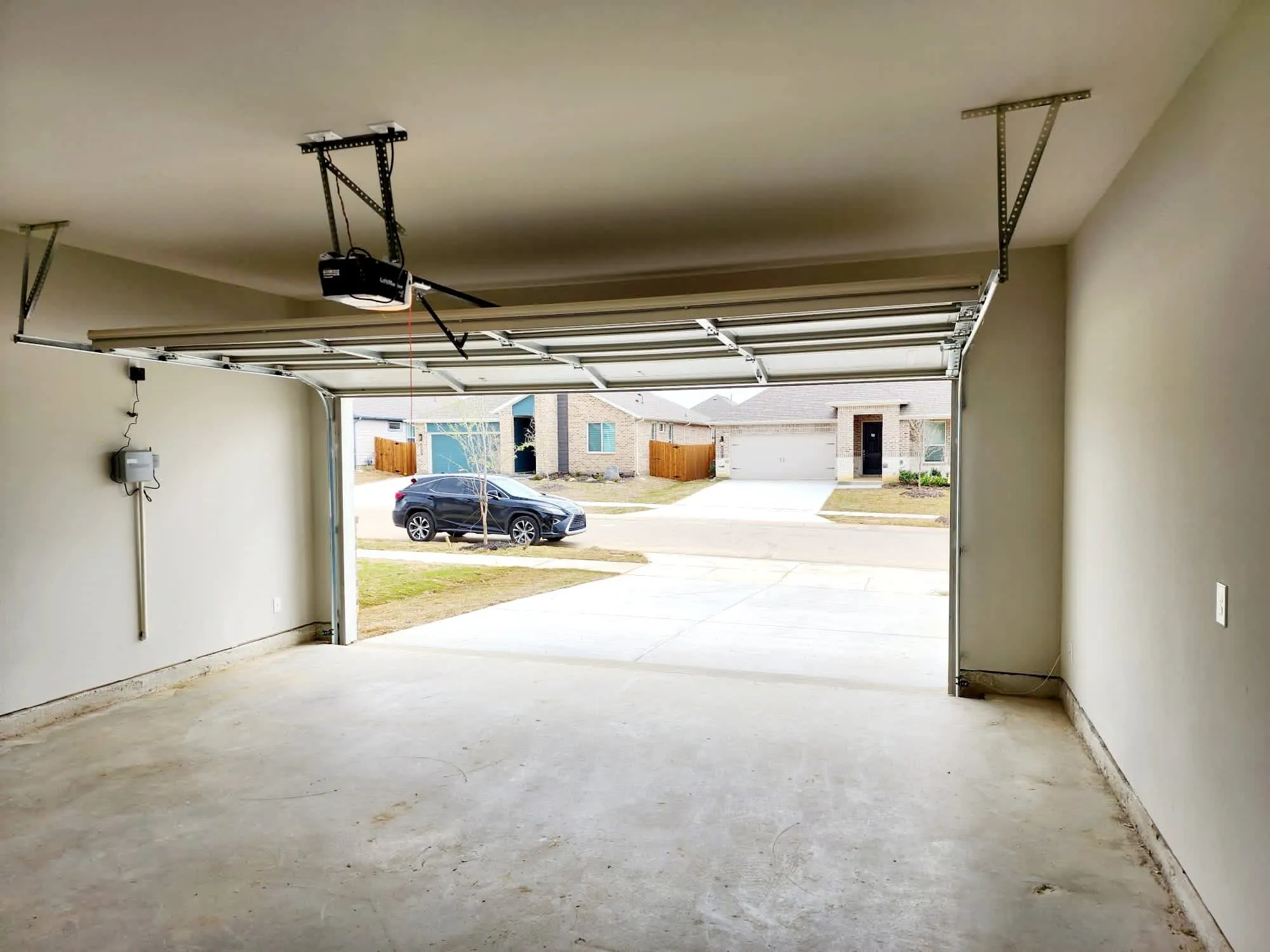 Single Family Residence For Sale in Denton County , 2320 Ruff Road, Denton, Texas 76205, 4 Bedroom, 2 Bathroom, 2 Garage spaces, 1,875 Sqft, built in 2022, mls#21414386, Real Estate Agent in Denton, Homes For Sale in Denton county, Homes For Sale in Denton, Realtor in Denton Texas, Real Estate Brokerage Independent Realty Texas, Luminita Cordes Realtor