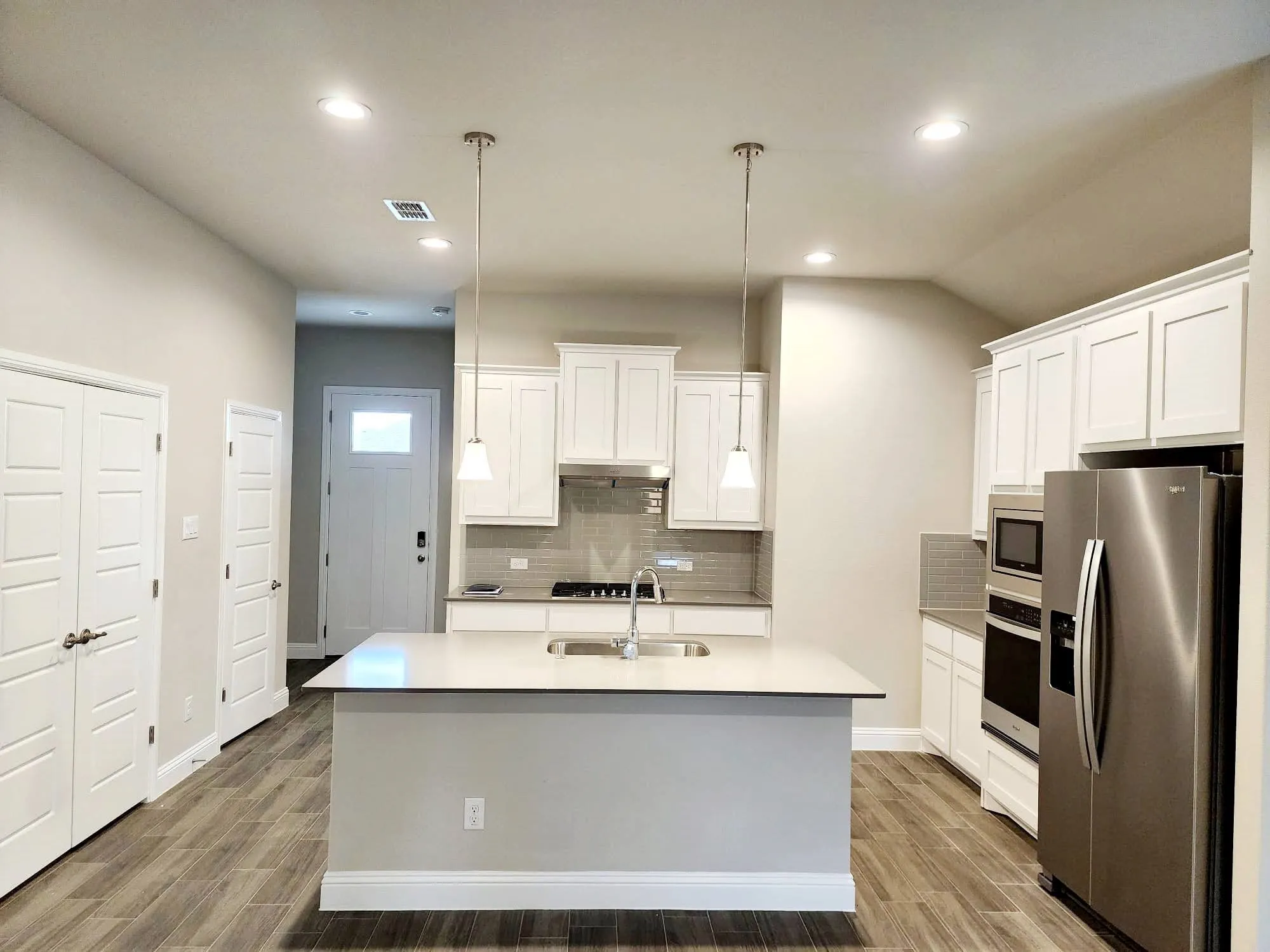 Single Family Residence For Sale in Denton County , 2320 Ruff Road, Denton, Texas 76205, 4 Bedroom, 2 Bathroom, 2 Garage spaces, 1,875 Sqft, built in 2022, mls#21414386, Real Estate Agent in Denton, Homes For Sale in Denton county, Homes For Sale in Denton, Realtor in Denton Texas, Real Estate Brokerage Independent Realty Texas, Luminita Cordes Realtor