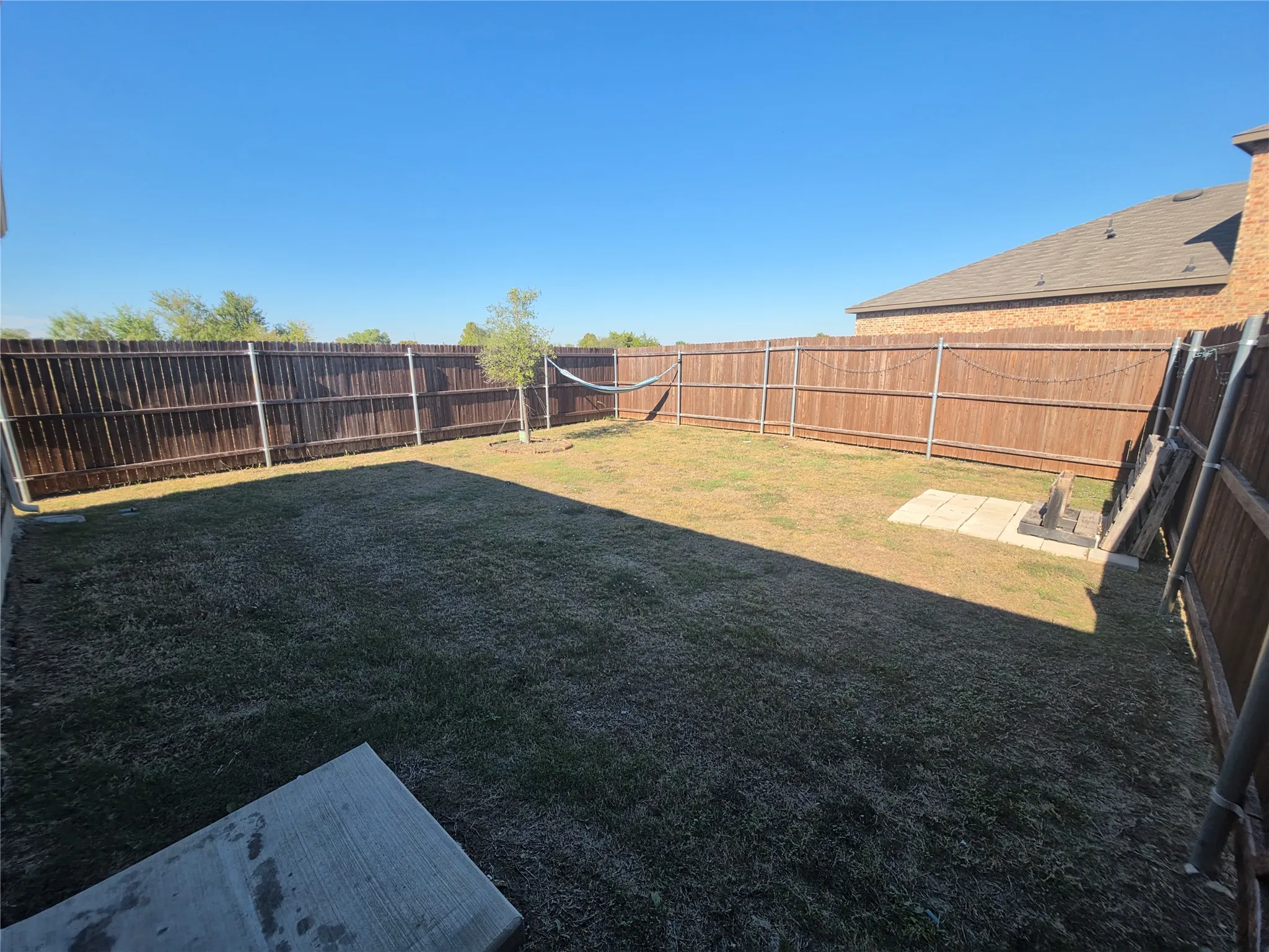 Single Family Residence For Rent in Dallas County , 915 Presleigh Drive, Dallas, Texas 75253, 3 Bedroom, 2 Bathroom, 2 Garage spaces, 1,565 Sqft, built in 2023, mls#21414071, Real Estate Agent in Dallas, Homes For Rent in Dallas county, Homes For Rent in Dallas, Realtor in Dallas Texas, Real Estate Brokerage Independent Realty Texas, Luminita Cordes Realtor