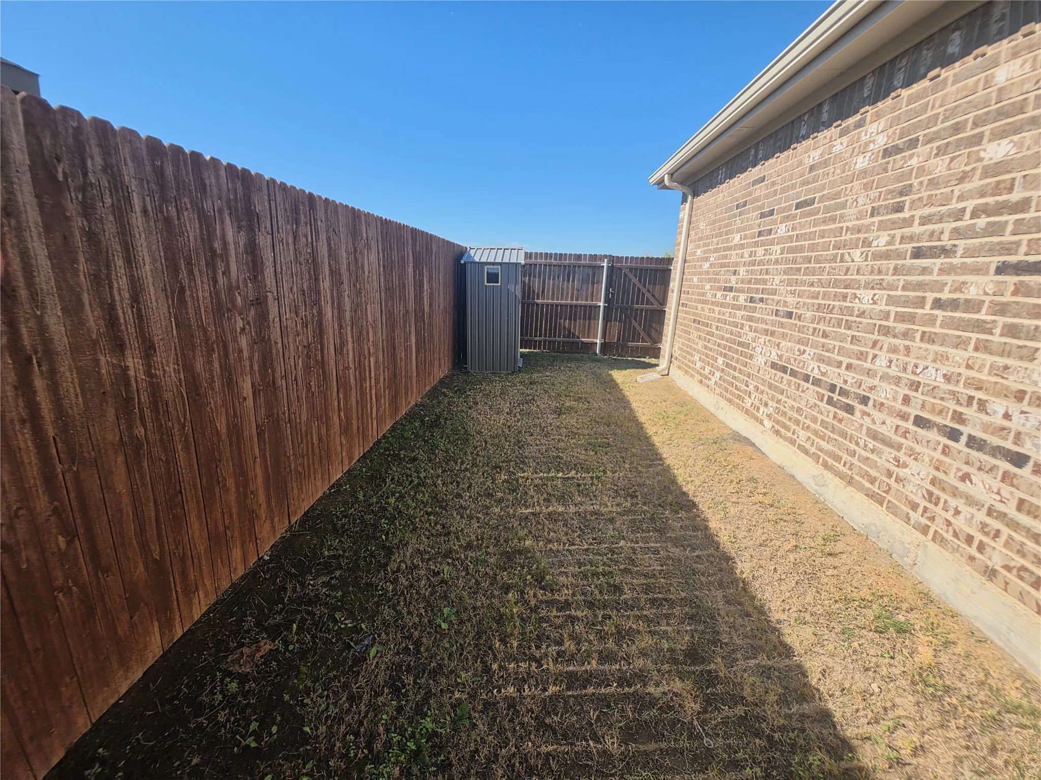 Single Family Residence For Rent in Dallas County , 915 Presleigh Drive, Dallas, Texas 75253, 3 Bedroom, 2 Bathroom, 2 Garage spaces, 1,565 Sqft, built in 2023, mls#21414071, Real Estate Agent in Dallas, Homes For Rent in Dallas county, Homes For Rent in Dallas, Realtor in Dallas Texas, Real Estate Brokerage Independent Realty Texas, Luminita Cordes Realtor