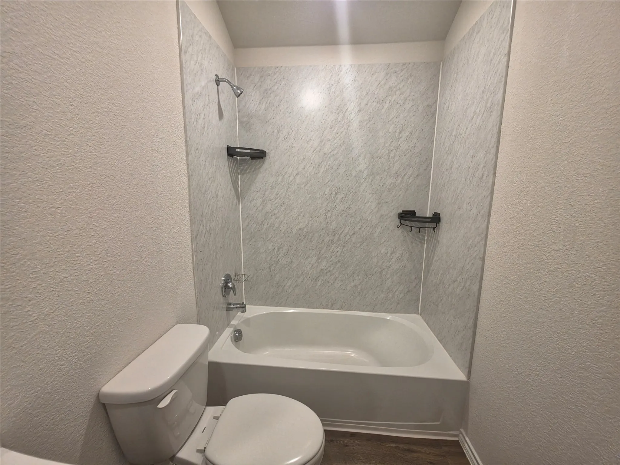 Single Family Residence For Rent in Dallas County , 915 Presleigh Drive, Dallas, Texas 75253, 3 Bedroom, 2 Bathroom, 2 Garage spaces, 1,565 Sqft, built in 2023, mls#21414071, Real Estate Agent in Dallas, Homes For Rent in Dallas county, Homes For Rent in Dallas, Realtor in Dallas Texas, Real Estate Brokerage Independent Realty Texas, Luminita Cordes Realtor
