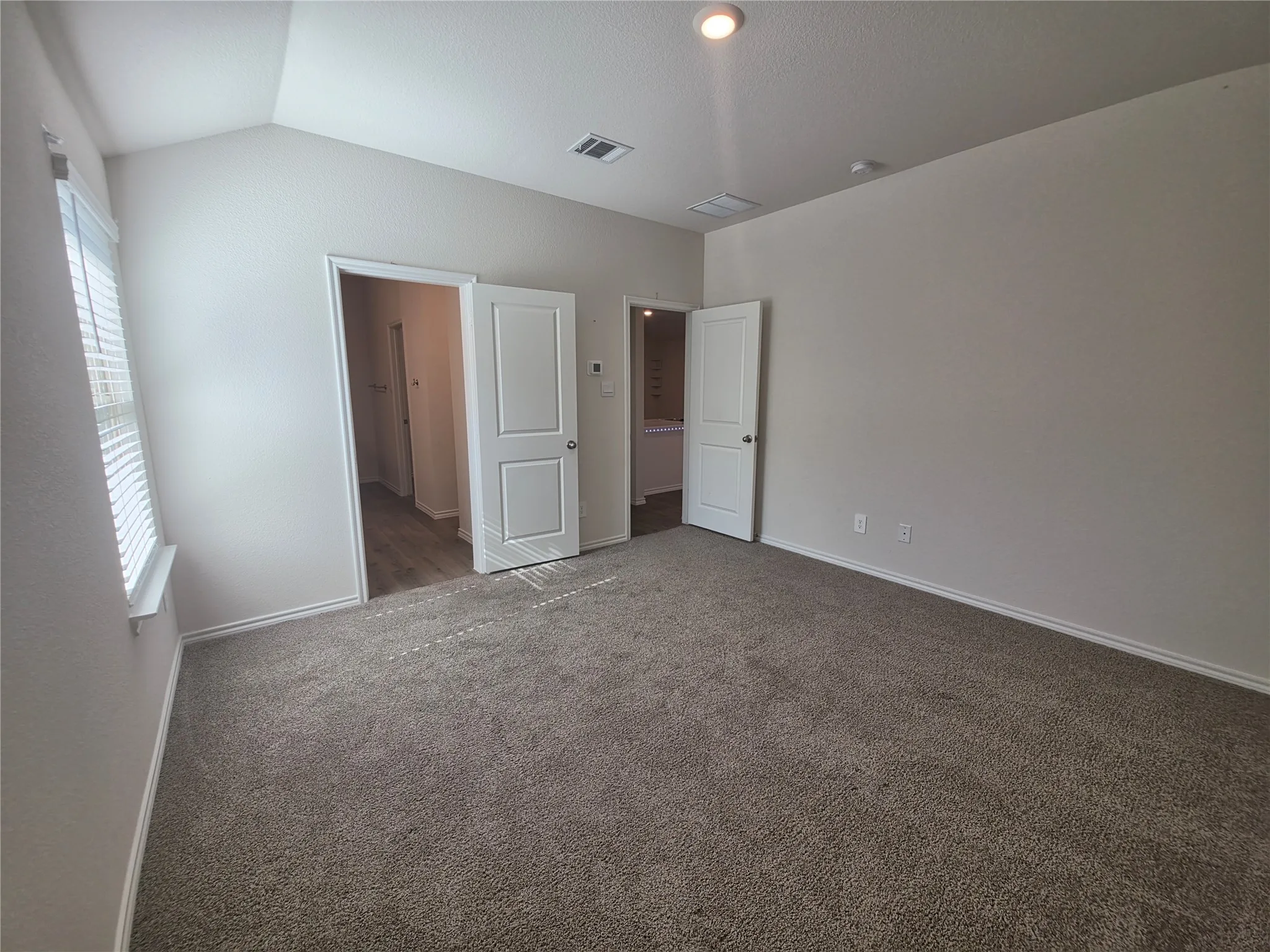 Single Family Residence For Rent in Dallas County , 915 Presleigh Drive, Dallas, Texas 75253, 3 Bedroom, 2 Bathroom, 2 Garage spaces, 1,565 Sqft, built in 2023, mls#21414071, Real Estate Agent in Dallas, Homes For Rent in Dallas county, Homes For Rent in Dallas, Realtor in Dallas Texas, Real Estate Brokerage Independent Realty Texas, Luminita Cordes Realtor