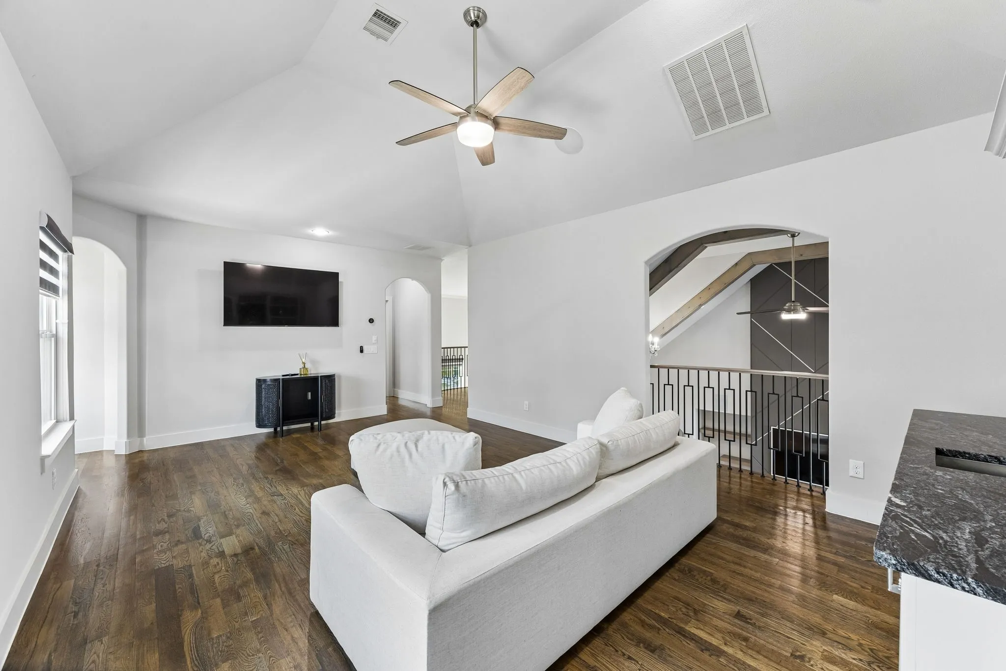 Single Family Residence For Sale in Collin County , 1460 Latigo Court, Prosper, Texas 75078, 6 Bedroom, 6 Bathroom, 3 Garage spaces, 5,864 Sqft, built in 2018, mls#21413786, Real Estate Agent in Prosper, Homes For Sale in Collin county, Homes For Sale in Prosper, Realtor in Prosper Texas, Real Estate Brokerage Independent Realty Texas, Luminita Cordes Realtor