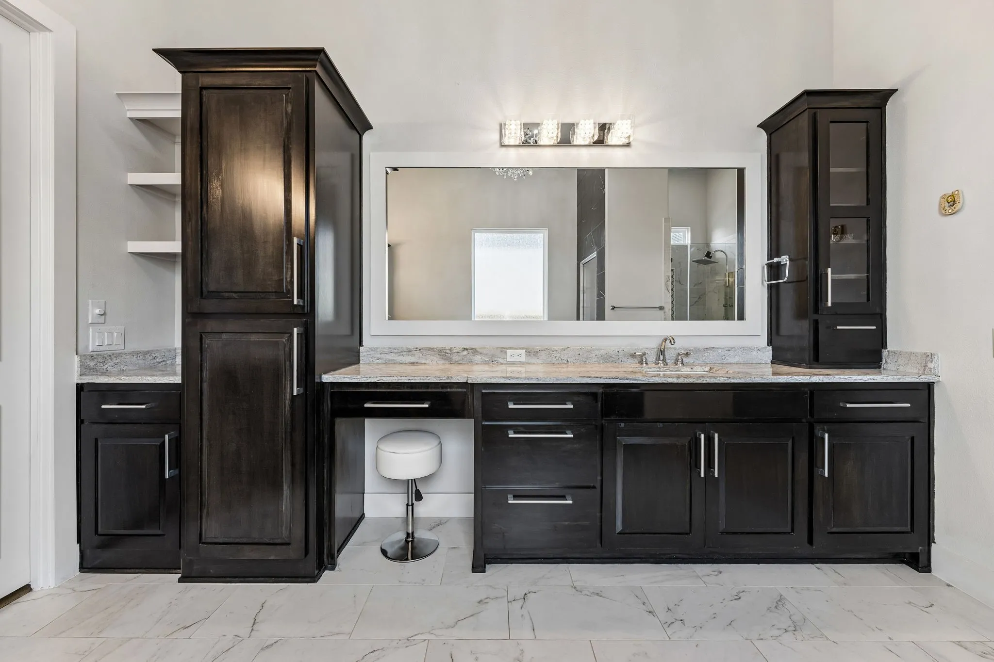 Single Family Residence For Sale in Collin County , 1460 Latigo Court, Prosper, Texas 75078, 6 Bedroom, 6 Bathroom, 3 Garage spaces, 5,864 Sqft, built in 2018, mls#21413786, Real Estate Agent in Prosper, Homes For Sale in Collin county, Homes For Sale in Prosper, Realtor in Prosper Texas, Real Estate Brokerage Independent Realty Texas, Luminita Cordes Realtor