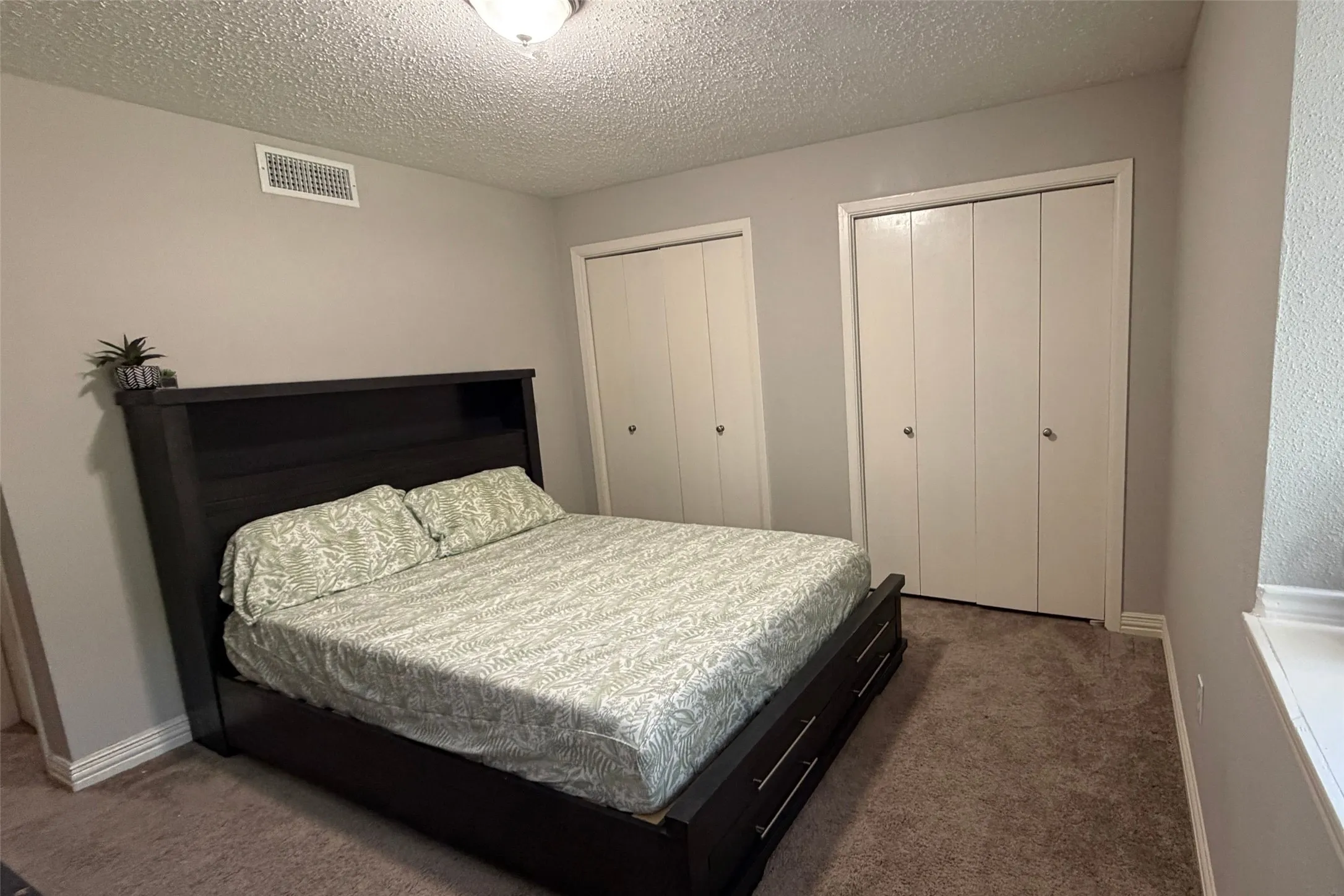 Bedroom 2 - Second Level