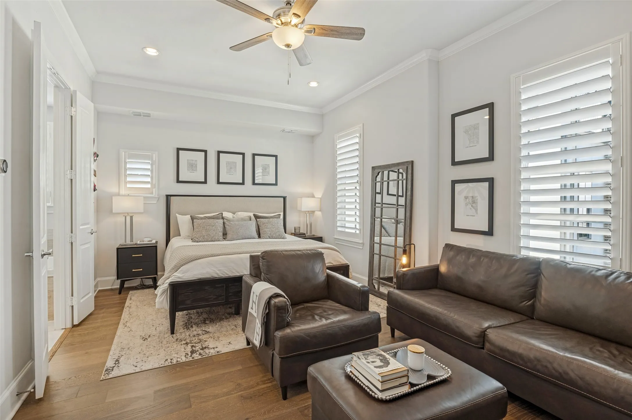 Townhouse For Sale in Dallas County , 617 Dalton Lane, Irving, Texas 75039, 3 Bedroom, 4 Bathroom, 2 Garage spaces, 1,986 Sqft, built in 2020, mls#21414486, Real Estate Agent in Irving, Homes For Sale in Dallas county, Homes For Sale in Irving, Realtor in Irving Texas, Real Estate Brokerage Independent Realty Texas, Luminita Cordes Realtor