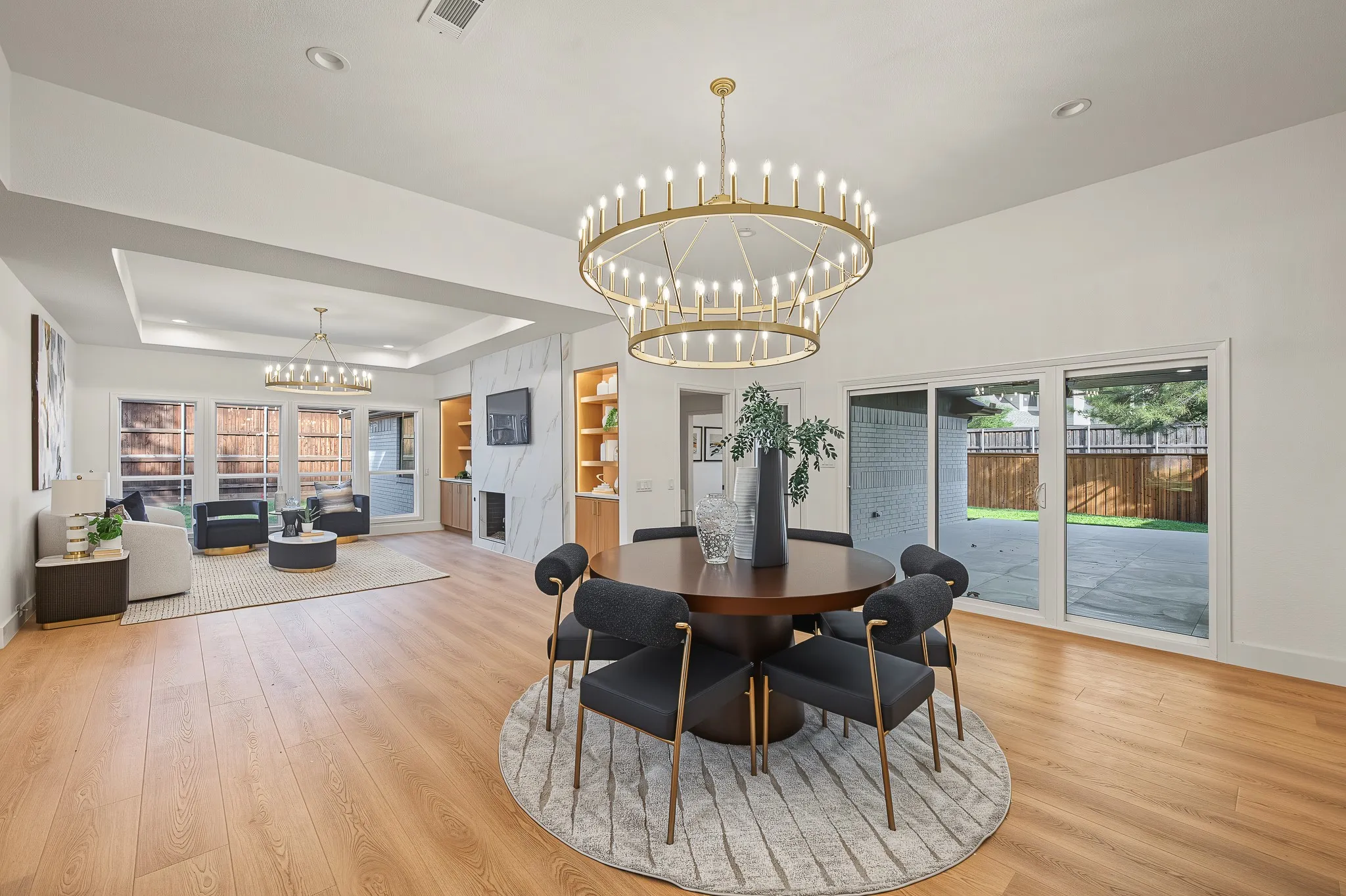 Single Family Residence For Sale in Collin County , 6608 Garfield Drive, Plano, Texas 75023, 4 Bedroom, 5 Bathroom, 2 Garage spaces, 2,795 Sqft, built in 1983, mls#21414360, Real Estate Agent in Plano, Homes For Sale in Collin county, Homes For Sale in Plano, Realtor in Plano Texas, Real Estate Brokerage Independent Realty Texas, Luminita Cordes Realtor