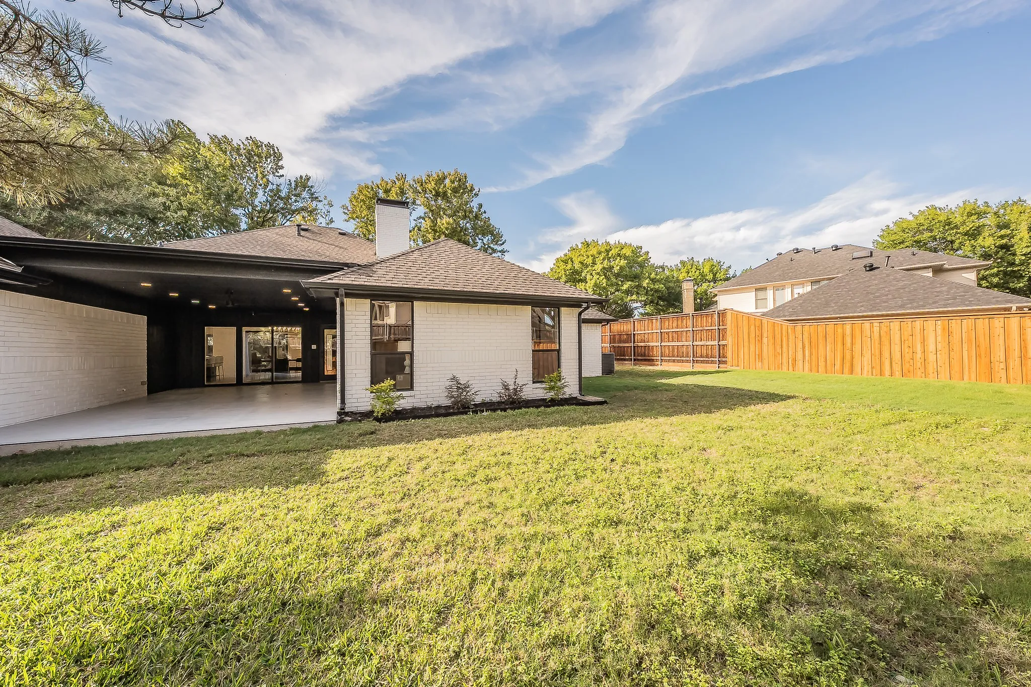 Single Family Residence For Sale in Collin County , 6608 Garfield Drive, Plano, Texas 75023, 4 Bedroom, 5 Bathroom, 2 Garage spaces, 2,795 Sqft, built in 1983, mls#21414360, Real Estate Agent in Plano, Homes For Sale in Collin county, Homes For Sale in Plano, Realtor in Plano Texas, Real Estate Brokerage Independent Realty Texas, Luminita Cordes Realtor