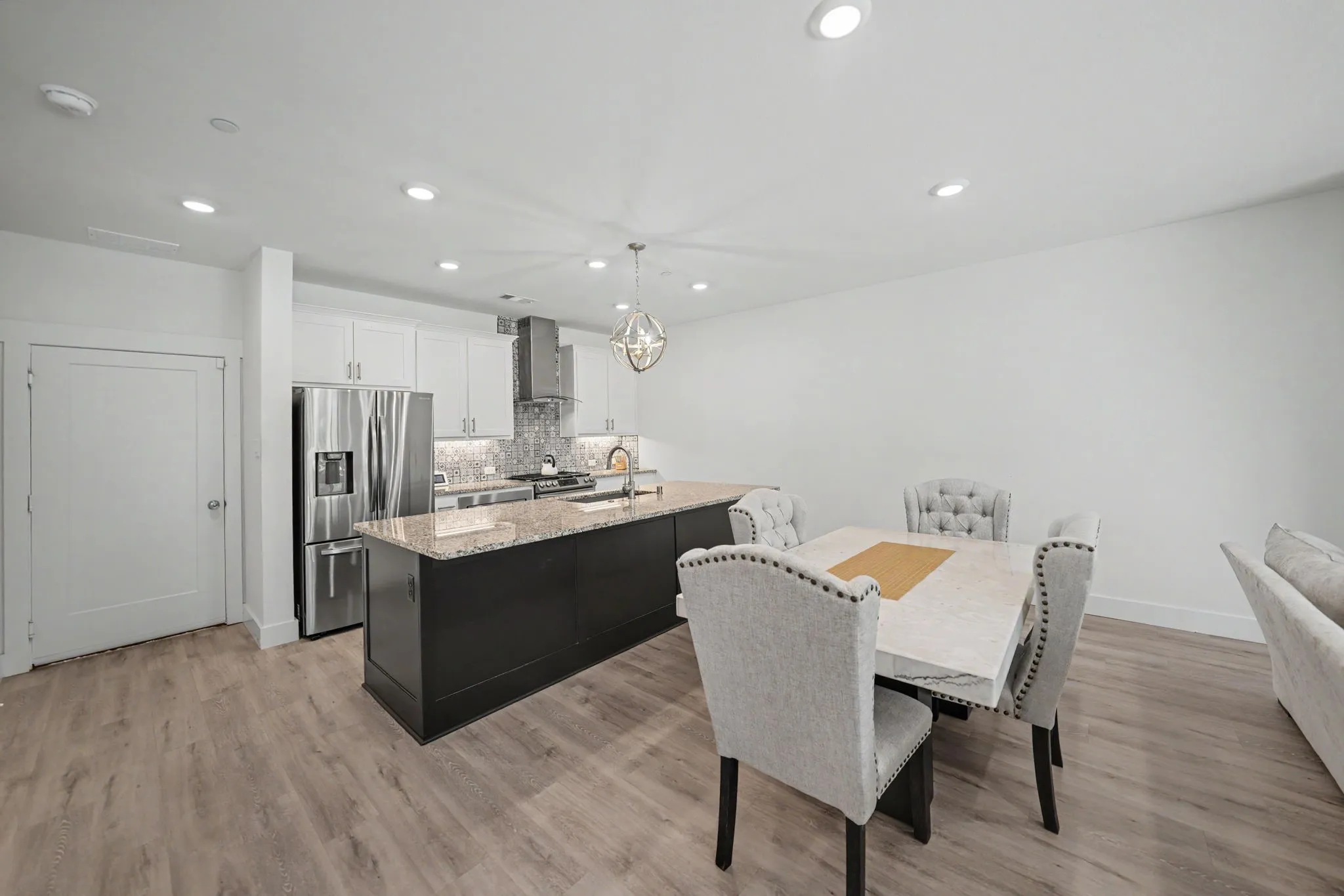 Townhouse For Sale in Denton County , 730 Bandera Court, Prosper, Texas 75078, 3 Bedroom, 3 Bathroom, 2 Garage spaces, 1,868 Sqft, built in 2022, mls#21414500, Real Estate Agent in Prosper, Homes For Sale in Denton county, Homes For Sale in Prosper, Realtor in Prosper Texas, Real Estate Brokerage Independent Realty Texas, Luminita Cordes Realtor