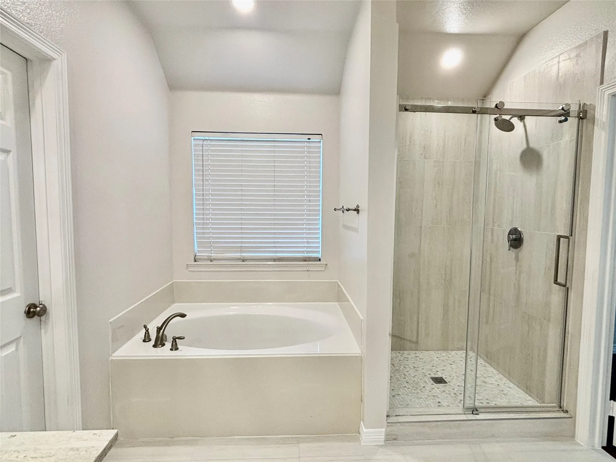 Single Family Residence For Rent in Collin County , 1312 Bateman Lane, Celina, Texas 75009, 3 Bedroom, 2 Bathroom, 2 Garage spaces, 1,804 Sqft, built in 2007, mls#21414517, Real Estate Agent in Celina, Homes For Rent in Collin county, Homes For Rent in Celina, Realtor in Celina Texas, Real Estate Brokerage Independent Realty Texas, Luminita Cordes Realtor