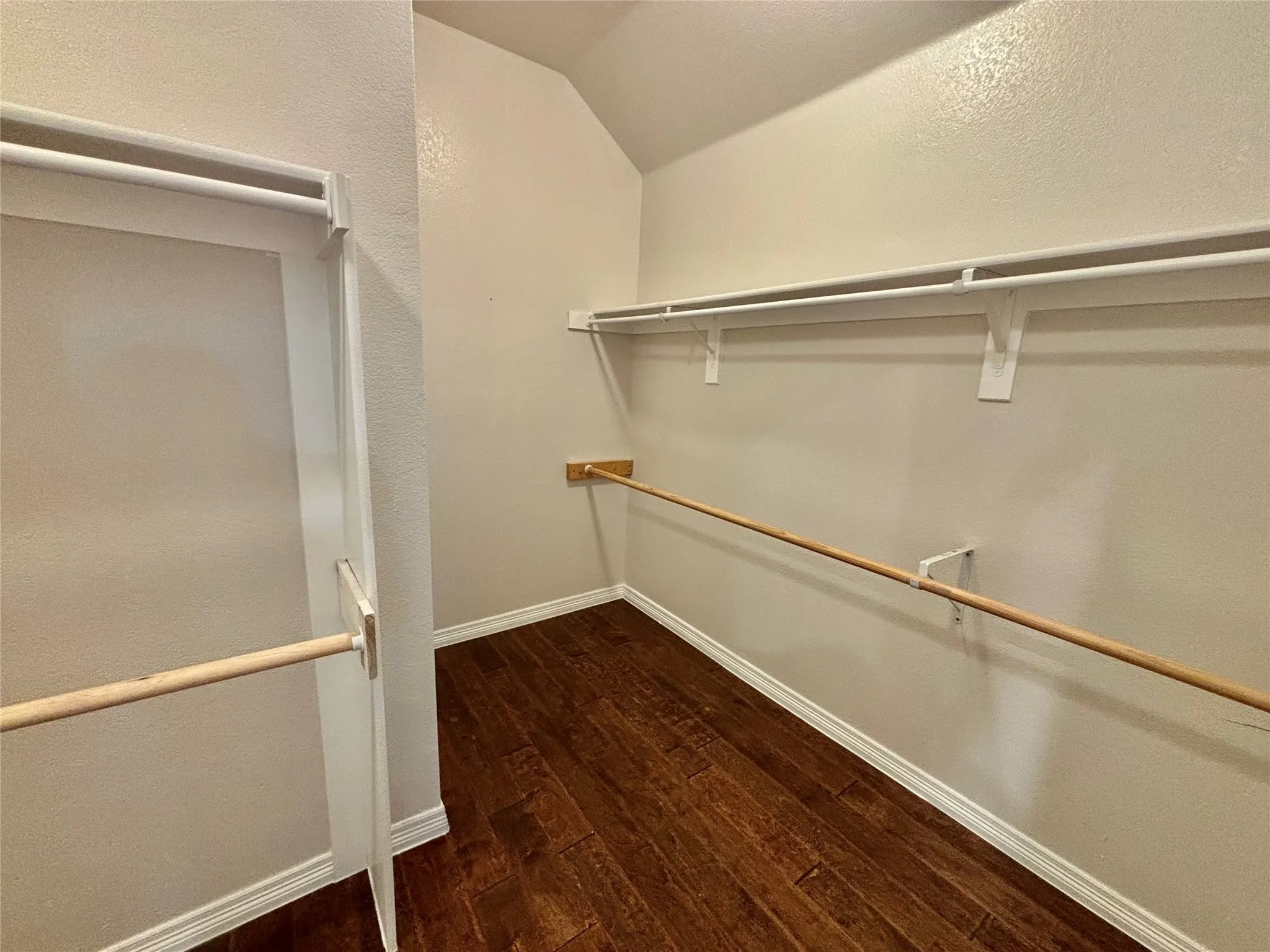Single Family Residence For Rent in Collin County , 1312 Bateman Lane, Celina, Texas 75009, 3 Bedroom, 2 Bathroom, 2 Garage spaces, 1,804 Sqft, built in 2007, mls#21414517, Real Estate Agent in Celina, Homes For Rent in Collin county, Homes For Rent in Celina, Realtor in Celina Texas, Real Estate Brokerage Independent Realty Texas, Luminita Cordes Realtor