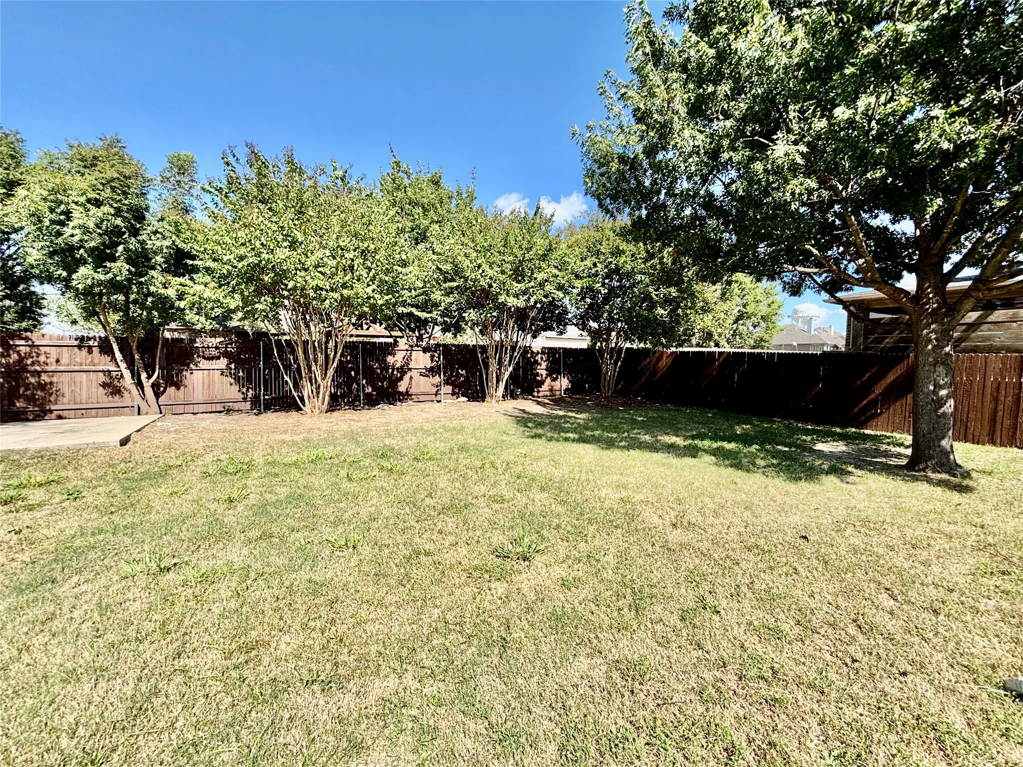 Single Family Residence For Rent in Collin County , 1312 Bateman Lane, Celina, Texas 75009, 3 Bedroom, 2 Bathroom, 2 Garage spaces, 1,804 Sqft, built in 2007, mls#21414517, Real Estate Agent in Celina, Homes For Rent in Collin county, Homes For Rent in Celina, Realtor in Celina Texas, Real Estate Brokerage Independent Realty Texas, Luminita Cordes Realtor