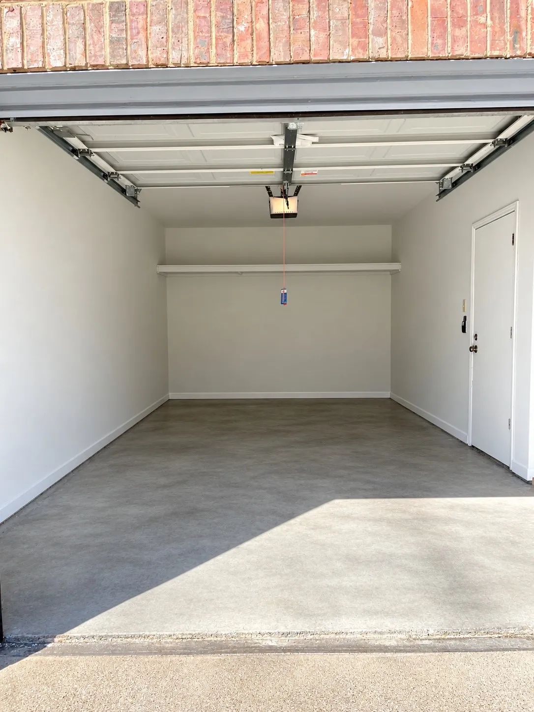 Condominium For Sale in Collin County , 3101 Townbluff Drive 724, Plano, Texas 75075, 2 Bedroom, 1 Bathroom, 1 Garage spaces, 853 Sqft, built in 1982, mls#21414528, Real Estate Agent in Plano, Homes For Sale in Collin county, Homes For Sale in Plano, Realtor in Plano Texas, Real Estate Brokerage Independent Realty Texas, Luminita Cordes Realtor