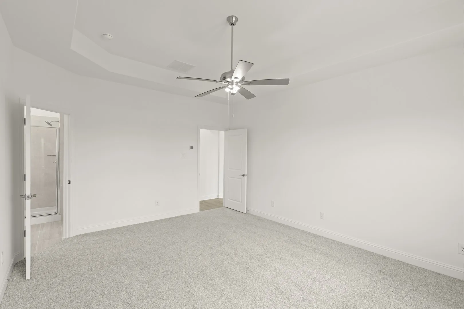 freedom primary bedroom