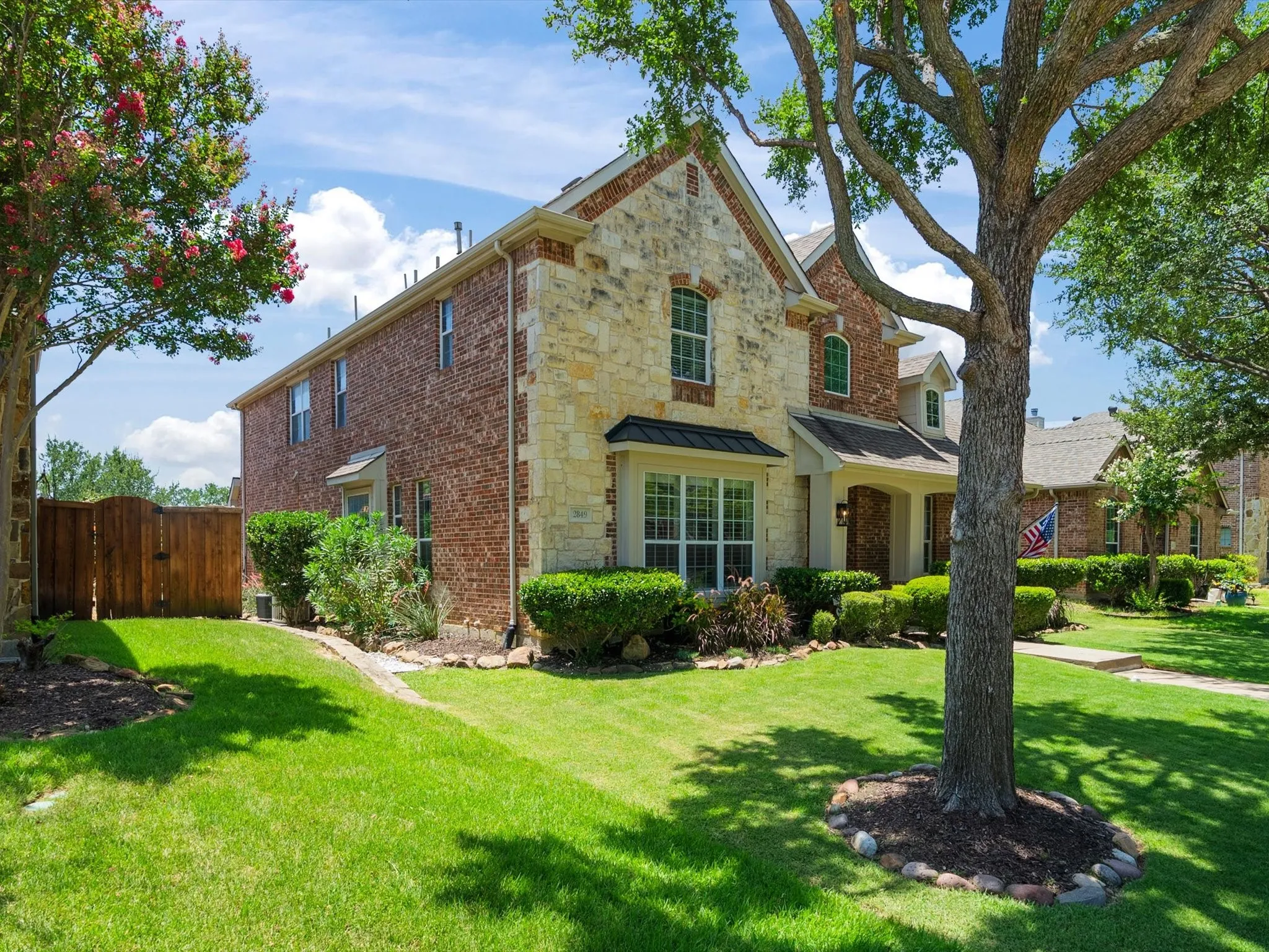 Single Family Residence For Rent in Denton County , 2849 Greenway Drive, Frisco, Texas 75034, 4 Bedroom, 4 Bathroom, 2 Garage spaces, 2,873 Sqft, built in 2002, mls#21414614, Real Estate Agent in Frisco, Homes For Rent in Denton county, Homes For Rent in Frisco, Realtor in Frisco Texas, Real Estate Brokerage Independent Realty Texas, Luminita Cordes Realtor