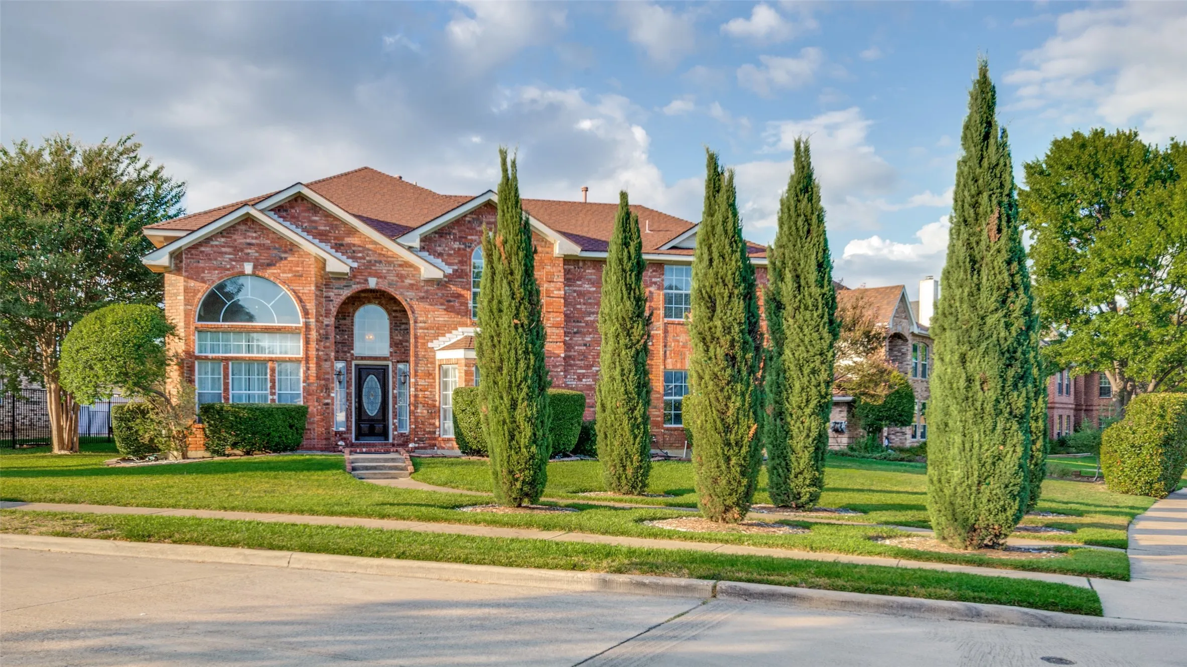 Single Family Residence For Sale