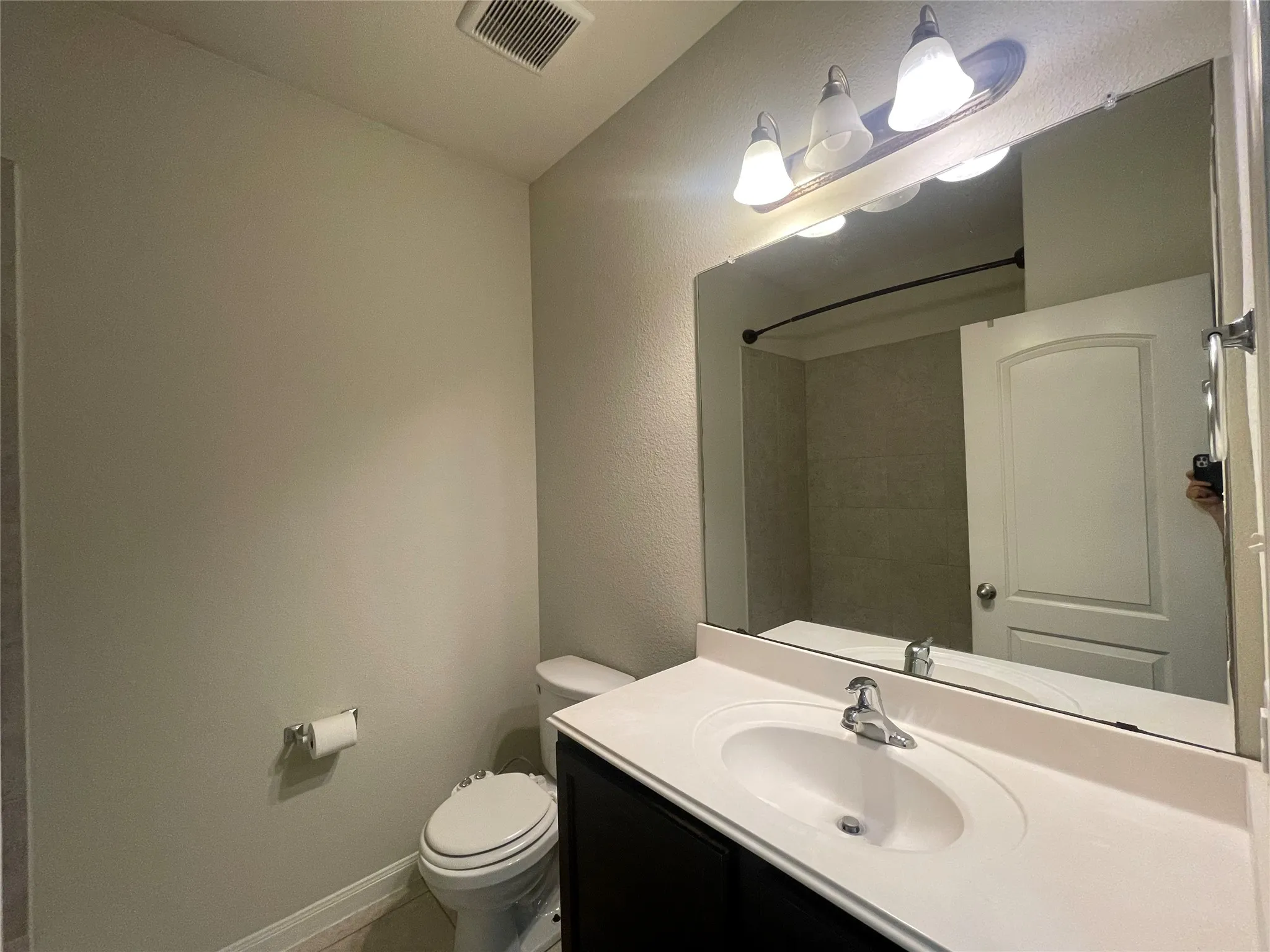 Single Family Residence For Rent in Denton County , 4609 Conley Lane, Denton, Texas 76207, 3 Bedroom, 2 Bathroom, 2 Garage spaces, 1,578 Sqft, built in 2017, mls#21414660, Real Estate Agent in Denton, Homes For Rent in Denton county, Homes For Rent in Denton, Realtor in Denton Texas, Real Estate Brokerage Independent Realty Texas, Luminita Cordes Realtor