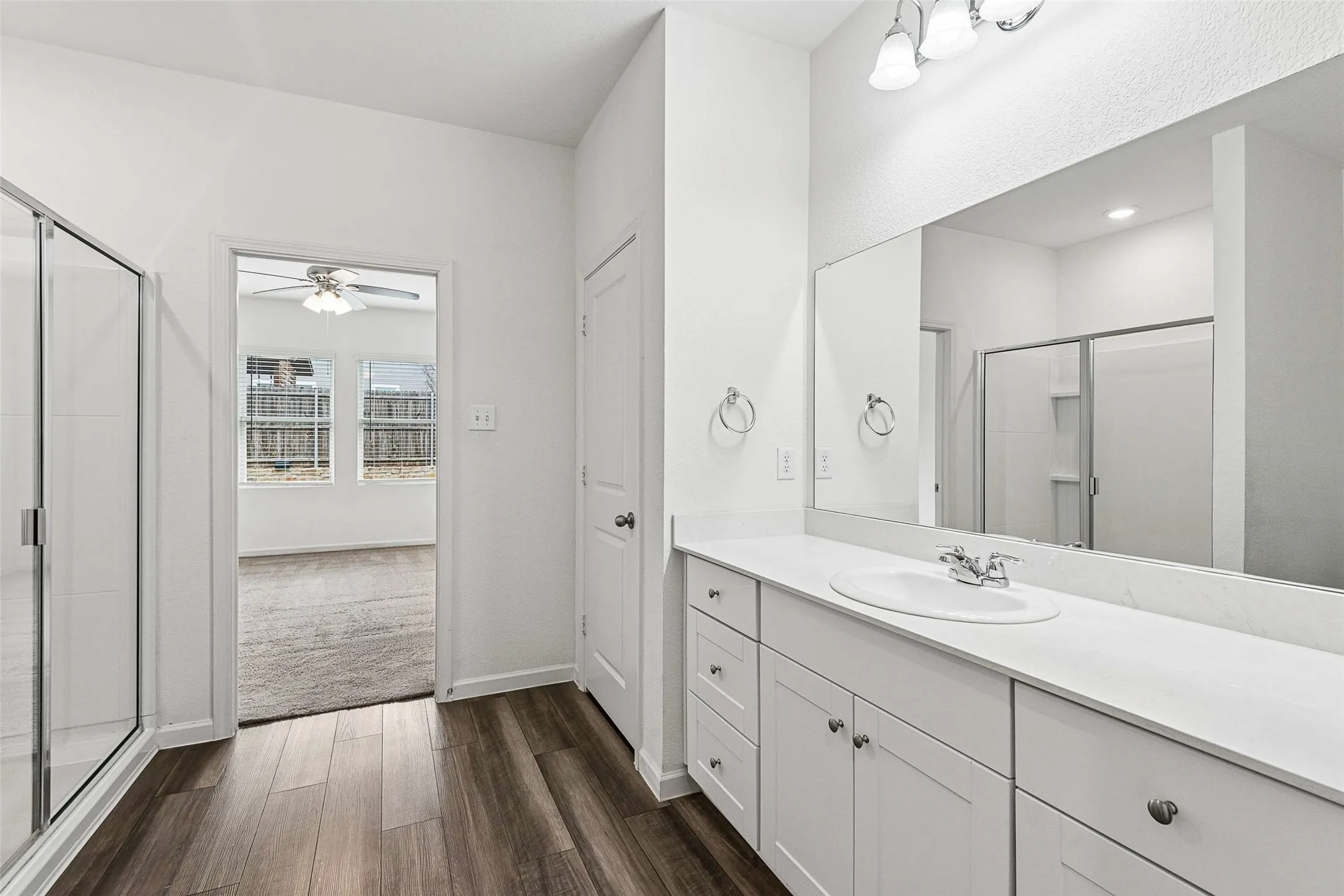 Single Family Residence For Rent in Tarrant County , 8360 Stovepipe Drive, Fort Worth, Texas 76179, 4 Bedroom, 2 Bathroom, 2 Garage spaces, 1,882 Sqft, built in 2023, mls#21414636, Real Estate Agent in Fort Worth, Homes For Rent in Tarrant county, Homes For Rent in Fort Worth, Realtor in Fort Worth Texas, Real Estate Brokerage Independent Realty Texas, Luminita Cordes Realtor