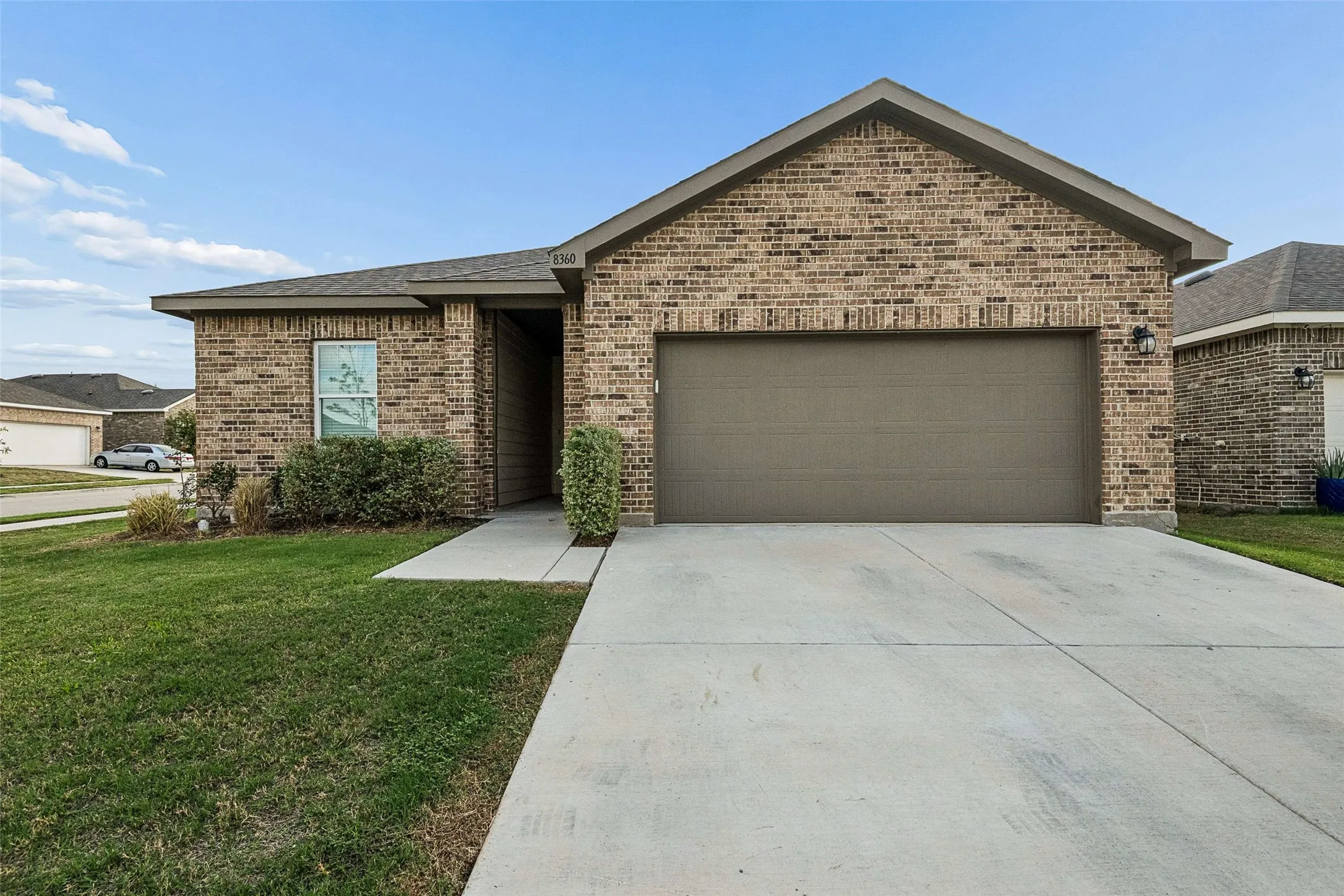 Single Family Residence For Rent in Tarrant County , 8360 Stovepipe Drive, Fort Worth, Texas 76179, 4 Bedroom, 2 Bathroom, 2 Garage spaces, 1,882 Sqft, built in 2023, mls#21414636, Real Estate Agent in Fort Worth, Homes For Rent in Tarrant county, Homes For Rent in Fort Worth, Realtor in Fort Worth Texas, Real Estate Brokerage Independent Realty Texas, Luminita Cordes Realtor