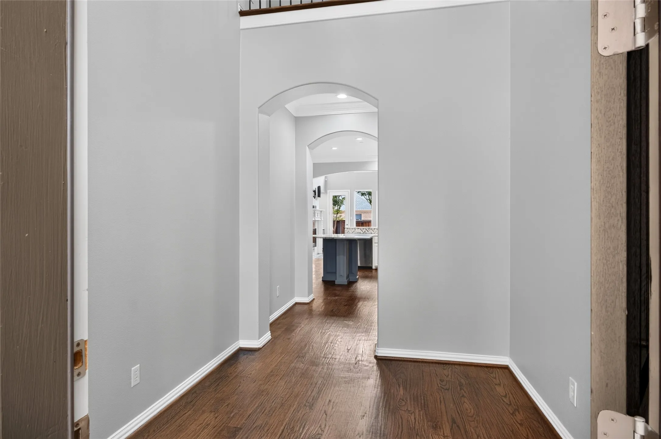 Townhouse For Sale in Collin County , 2424 Greymoore Drive, Frisco, Texas 75034, 3 Bedroom, 3 Bathroom, 2 Garage spaces, 2,476 Sqft, built in 2005, mls#21411472, Real Estate Agent in Frisco, Homes For Sale in Collin county, Homes For Sale in Frisco, Realtor in Frisco Texas, Real Estate Brokerage Independent Realty Texas, Luminita Cordes Realtor