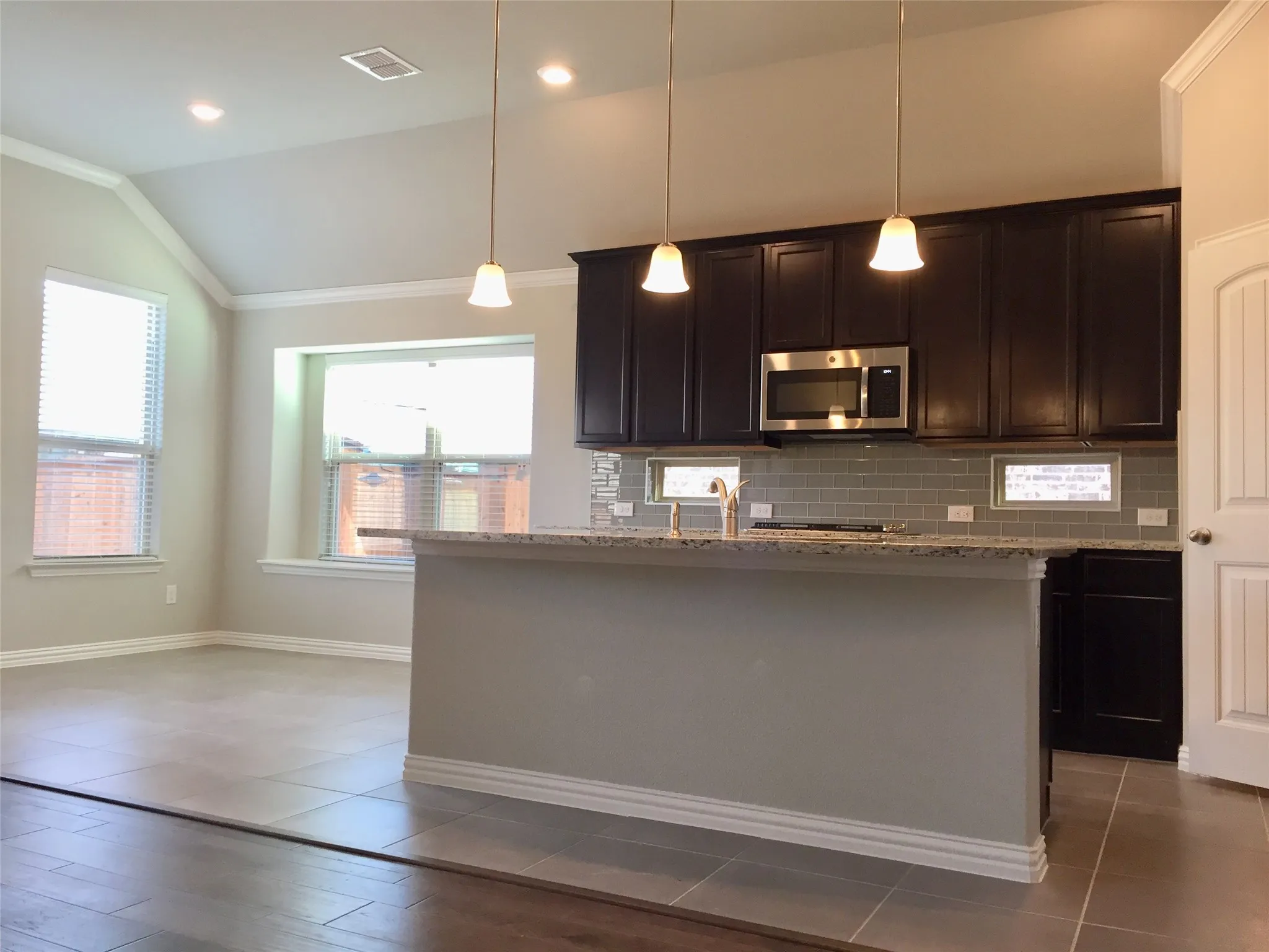 Single Family Residence For Rent in Denton County , 15924 Placid Trail, Prosper, Texas 75078, 4 Bedroom, 3 Bathroom, 2 Garage spaces, 2,144 Sqft, built in 2018, mls#21414675, Real Estate Agent in Prosper, Homes For Rent in Denton county, Homes For Rent in Prosper, Realtor in Prosper Texas, Real Estate Brokerage Independent Realty Texas, Luminita Cordes Realtor