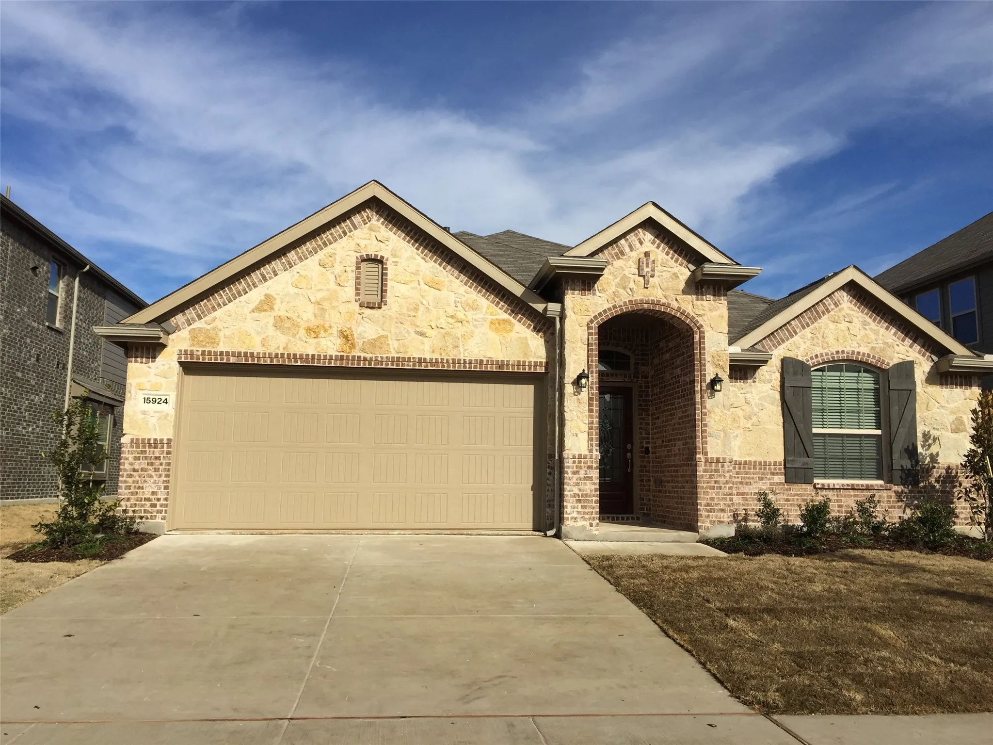 Single Family Residence For Rent