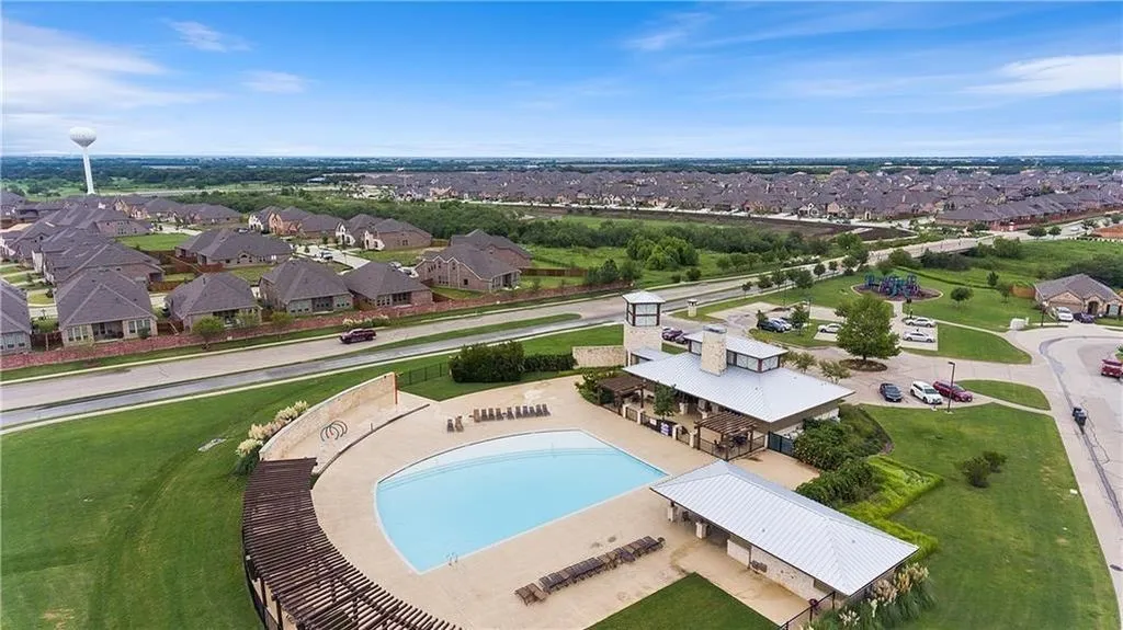 Single Family Residence For Rent in Denton County , 15924 Placid Trail, Prosper, Texas 75078, 4 Bedroom, 3 Bathroom, 2 Garage spaces, 2,144 Sqft, built in 2018, mls#21414675, Real Estate Agent in Prosper, Homes For Rent in Denton county, Homes For Rent in Prosper, Realtor in Prosper Texas, Real Estate Brokerage Independent Realty Texas, Luminita Cordes Realtor