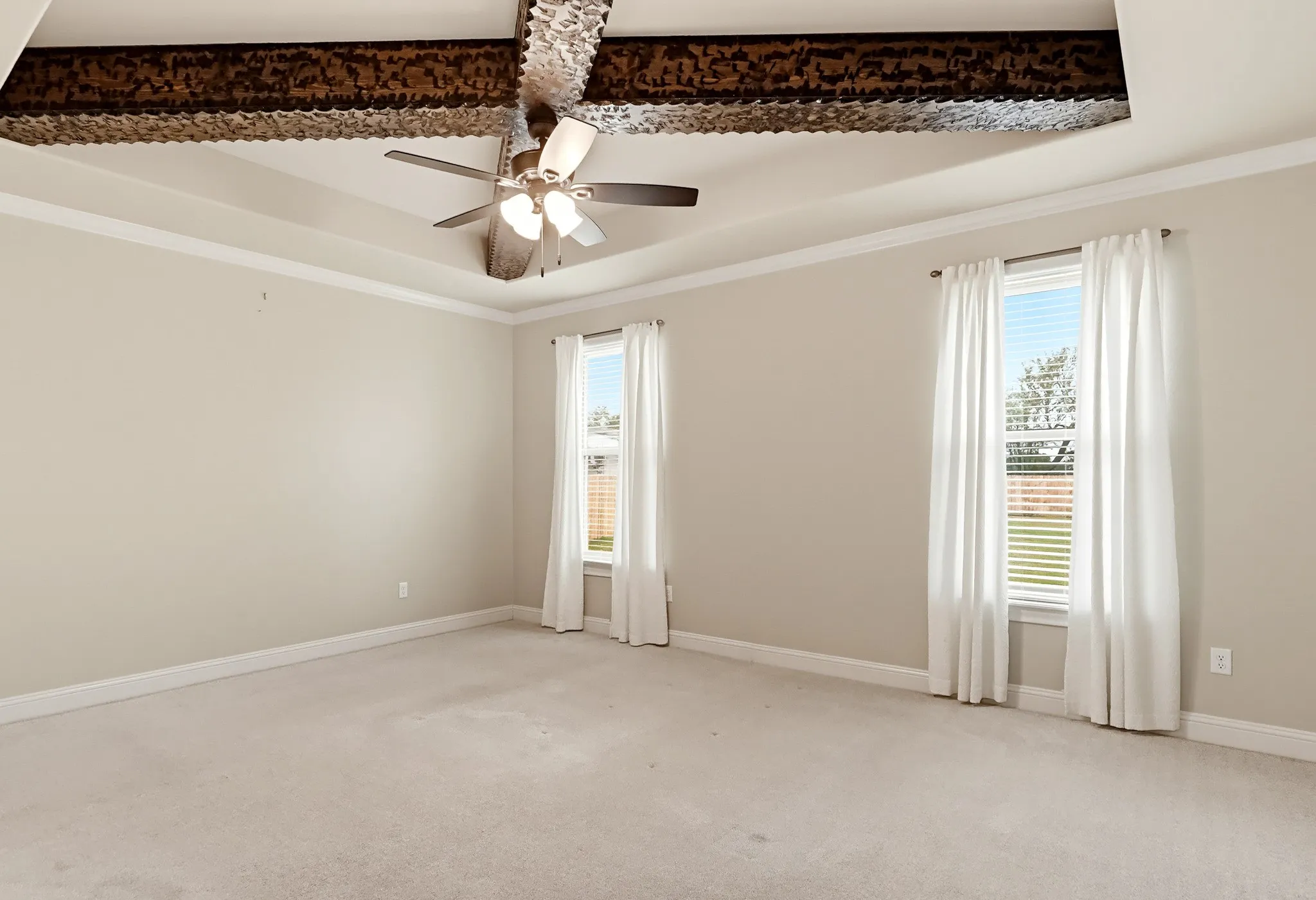 Single Family Residence For Sale in Taylor County , 126 Angie Lane, Abilene, Texas 79602, 4 Bedroom, 3 Bathroom, 3 Garage spaces, 2,752 Sqft, built in 2016, mls#21414484, Real Estate Agent in Abilene, Homes For Sale in Taylor county, Homes For Sale in Abilene, Realtor in Abilene Texas, Real Estate Brokerage Independent Realty Texas, Luminita Cordes Realtor
