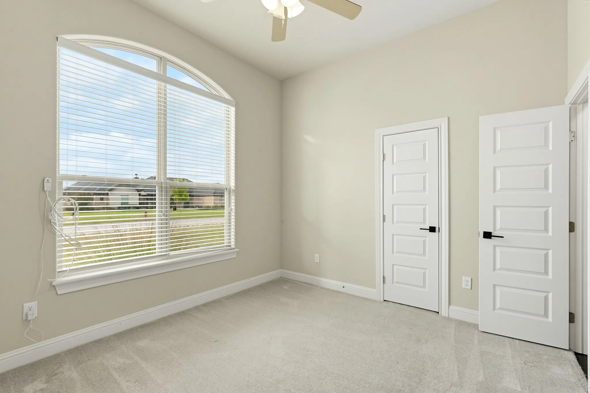 Single Family Residence For Sale in Taylor County , 126 Angie Lane, Abilene, Texas 79602, 4 Bedroom, 3 Bathroom, 3 Garage spaces, 2,752 Sqft, built in 2016, mls#21414484, Real Estate Agent in Abilene, Homes For Sale in Taylor county, Homes For Sale in Abilene, Realtor in Abilene Texas, Real Estate Brokerage Independent Realty Texas, Luminita Cordes Realtor