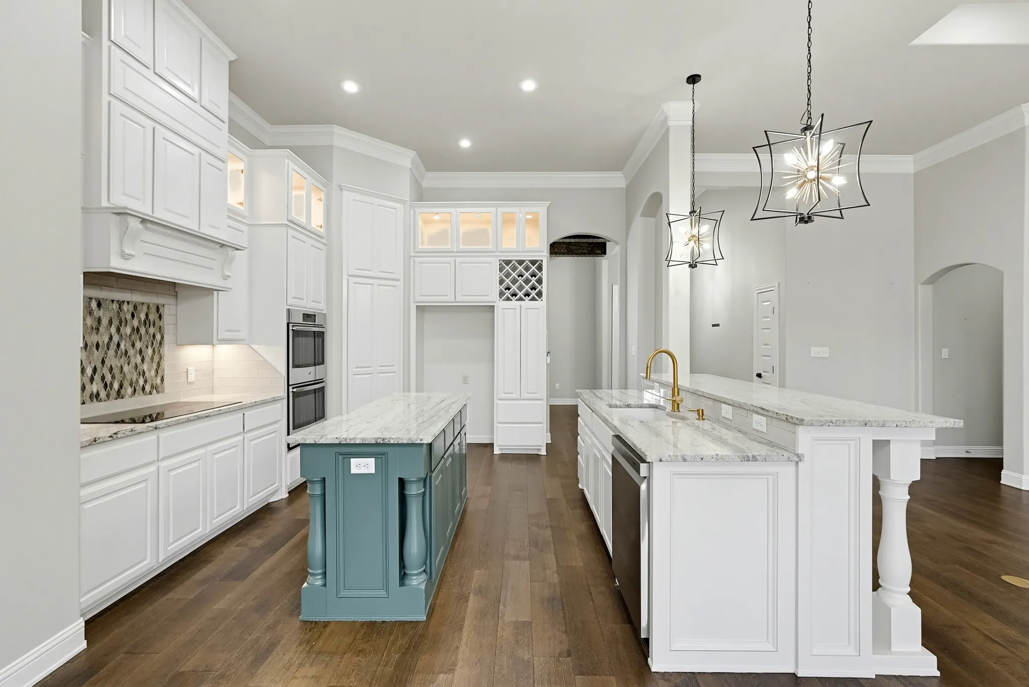Single Family Residence For Sale in Taylor County , 126 Angie Lane, Abilene, Texas 79602, 4 Bedroom, 3 Bathroom, 3 Garage spaces, 2,752 Sqft, built in 2016, mls#21414484, Real Estate Agent in Abilene, Homes For Sale in Taylor county, Homes For Sale in Abilene, Realtor in Abilene Texas, Real Estate Brokerage Independent Realty Texas, Luminita Cordes Realtor