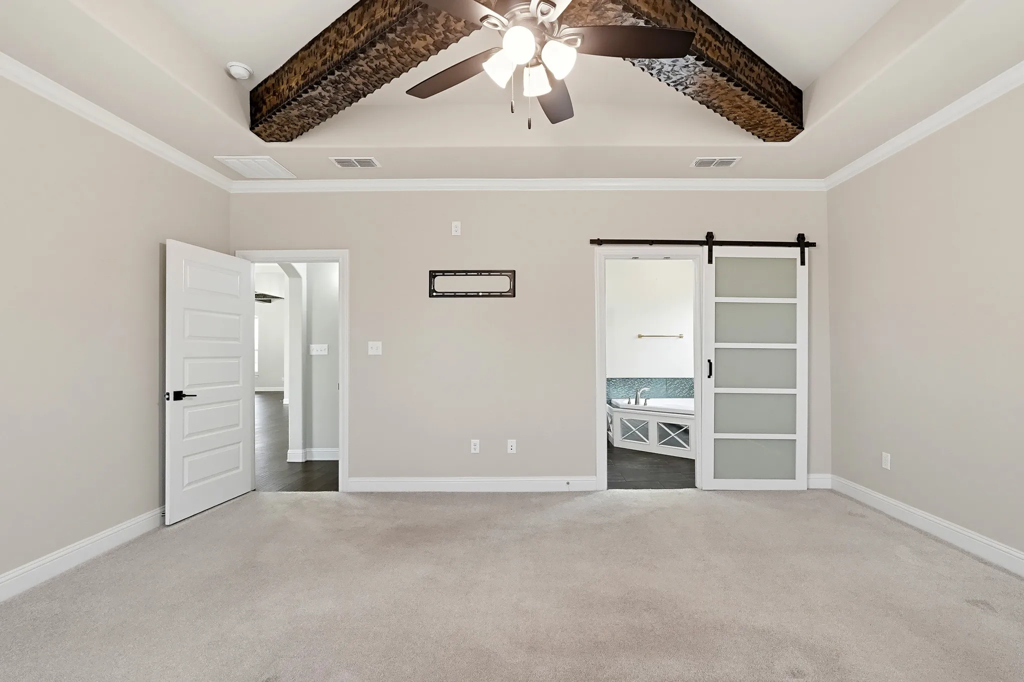 Single Family Residence For Sale in Taylor County , 126 Angie Lane, Abilene, Texas 79602, 4 Bedroom, 3 Bathroom, 3 Garage spaces, 2,752 Sqft, built in 2016, mls#21414484, Real Estate Agent in Abilene, Homes For Sale in Taylor county, Homes For Sale in Abilene, Realtor in Abilene Texas, Real Estate Brokerage Independent Realty Texas, Luminita Cordes Realtor