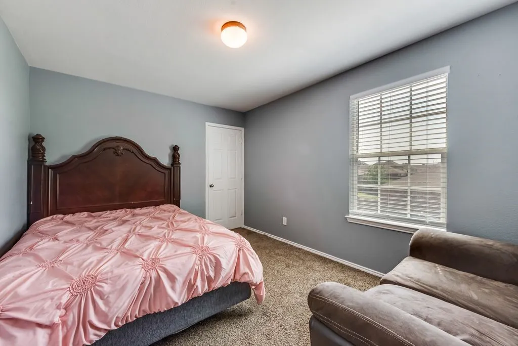 Single Family Residence For Rent in Tarrant County , 6916 Derbyshire Drive, Fort Worth, Texas 76137, 4 Bedroom, 3 Bathroom, 2 Garage spaces, 2,485 Sqft, built in 2011, mls#21412114, Real Estate Agent in Fort Worth, Homes For Rent in Tarrant county, Homes For Rent in Fort Worth, Realtor in Fort Worth Texas, Real Estate Brokerage Independent Realty Texas, Luminita Cordes Realtor
