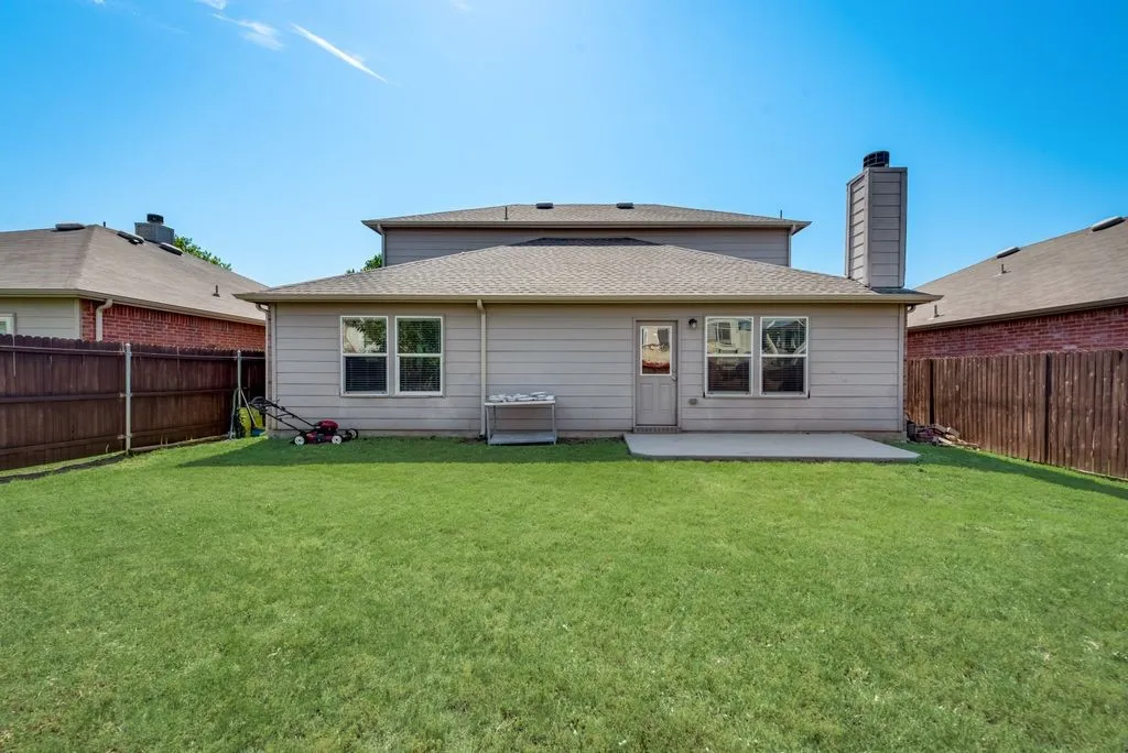 Single Family Residence For Rent in Tarrant County , 6916 Derbyshire Drive, Fort Worth, Texas 76137, 4 Bedroom, 3 Bathroom, 2 Garage spaces, 2,485 Sqft, built in 2011, mls#21412114, Real Estate Agent in Fort Worth, Homes For Rent in Tarrant county, Homes For Rent in Fort Worth, Realtor in Fort Worth Texas, Real Estate Brokerage Independent Realty Texas, Luminita Cordes Realtor