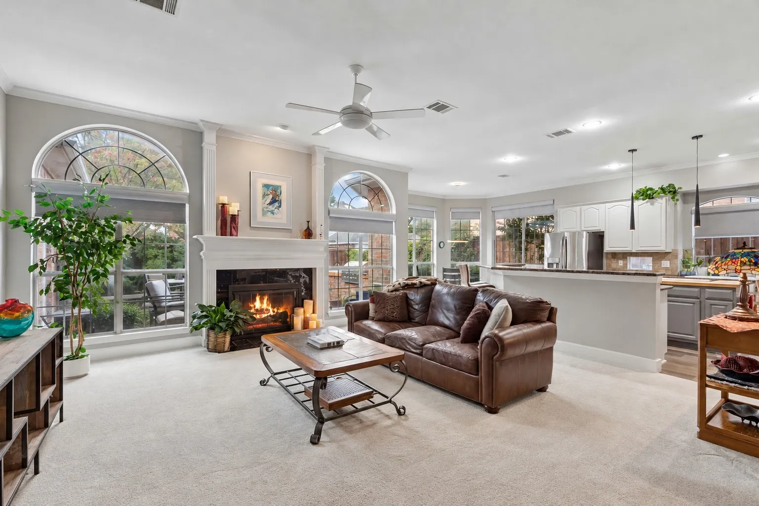 Single Family Residence For Sale in Collin County , 4429 Elmhurst Drive, Plano, Texas 75093, 4 Bedroom, 4 Bathroom, 3 Garage spaces, 3,366 Sqft, built in 1993, mls#21414549, Real Estate Agent in Plano, Homes For Sale in Collin county, Homes For Sale in Plano, Realtor in Plano Texas, Real Estate Brokerage Independent Realty Texas, Luminita Cordes Realtor