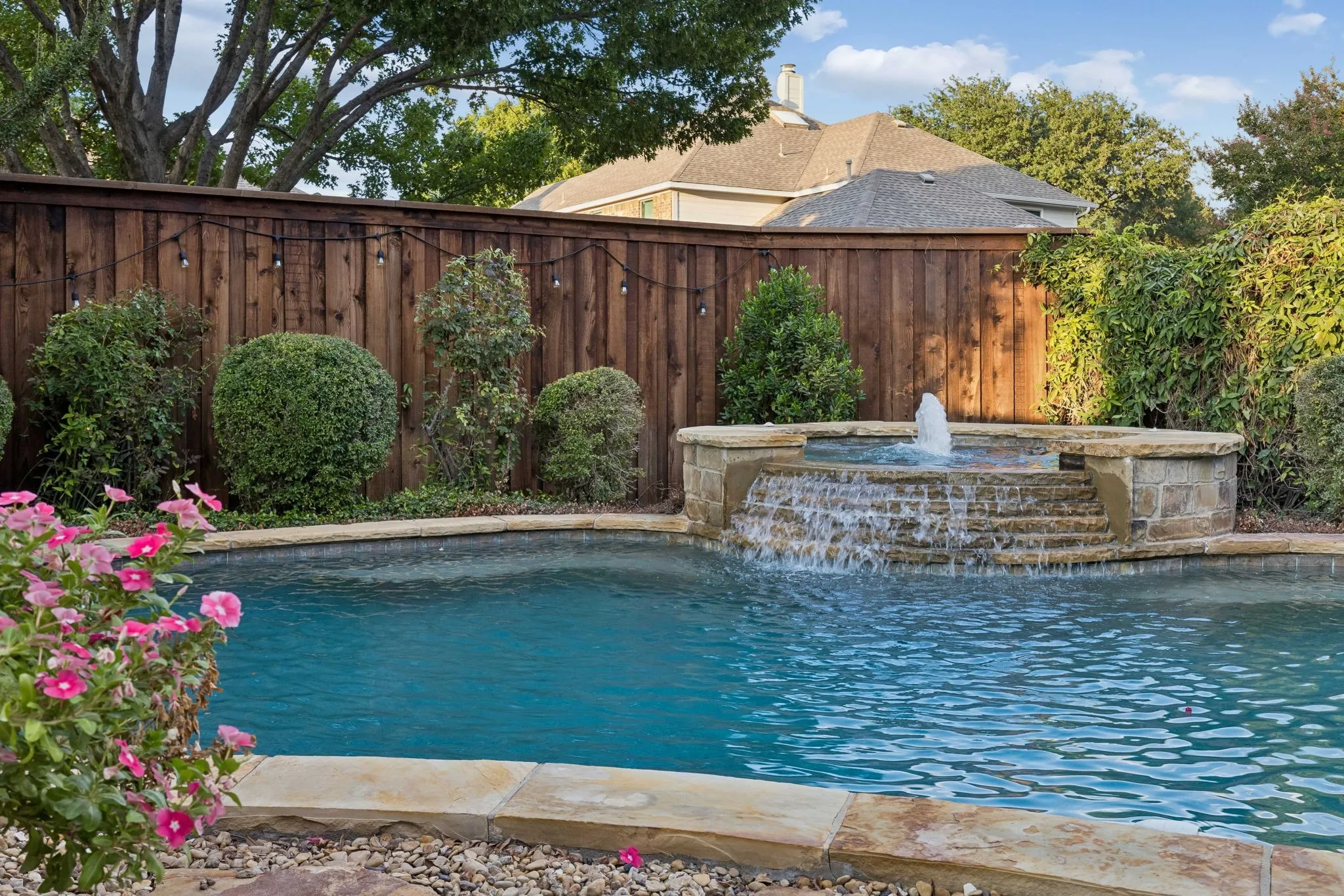 Single Family Residence For Sale in Collin County , 4429 Elmhurst Drive, Plano, Texas 75093, 4 Bedroom, 4 Bathroom, 3 Garage spaces, 3,366 Sqft, built in 1993, mls#21414549, Real Estate Agent in Plano, Homes For Sale in Collin county, Homes For Sale in Plano, Realtor in Plano Texas, Real Estate Brokerage Independent Realty Texas, Luminita Cordes Realtor