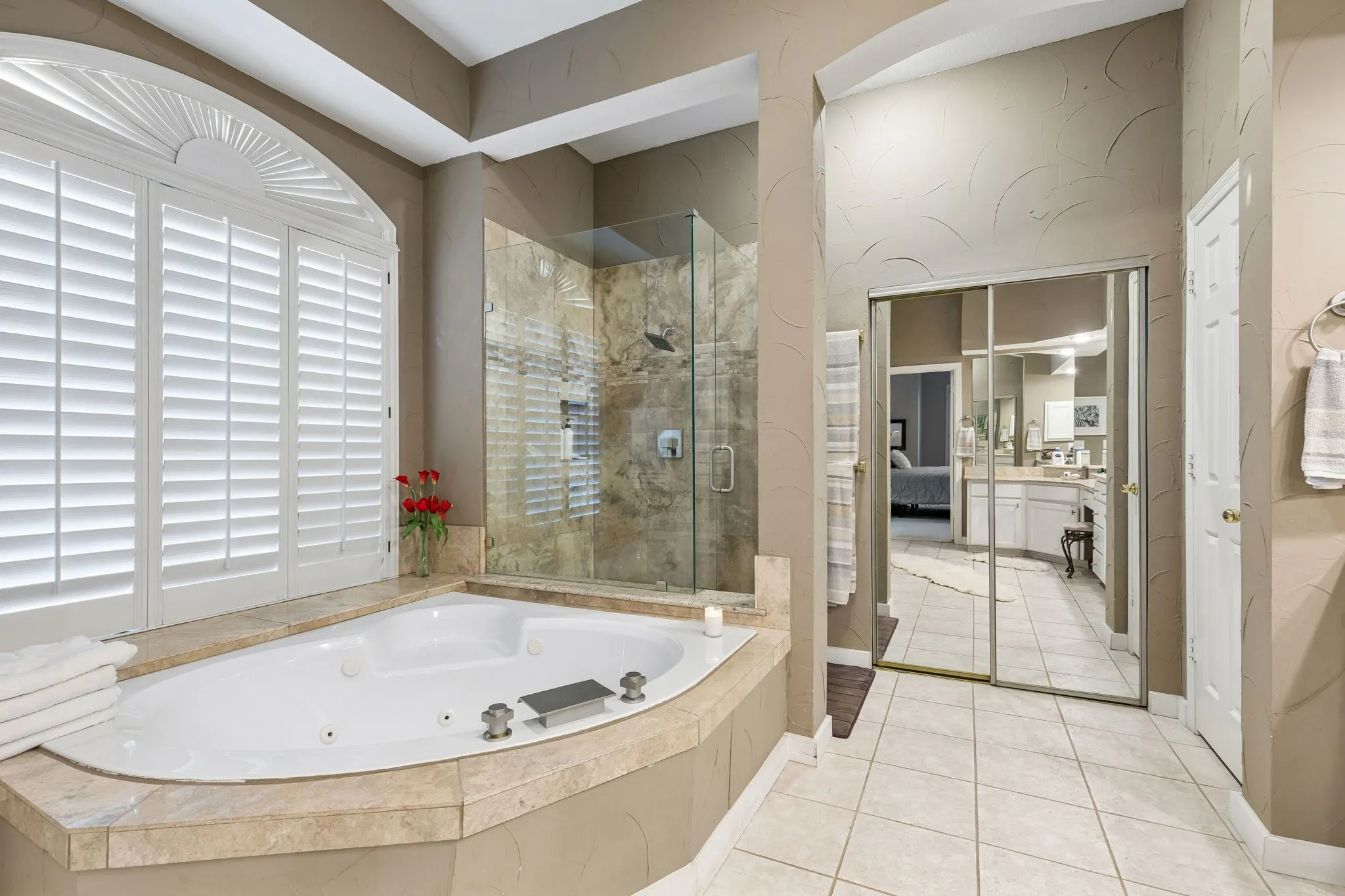 Single Family Residence For Sale in Collin County , 4429 Elmhurst Drive, Plano, Texas 75093, 4 Bedroom, 4 Bathroom, 3 Garage spaces, 3,366 Sqft, built in 1993, mls#21414549, Real Estate Agent in Plano, Homes For Sale in Collin county, Homes For Sale in Plano, Realtor in Plano Texas, Real Estate Brokerage Independent Realty Texas, Luminita Cordes Realtor