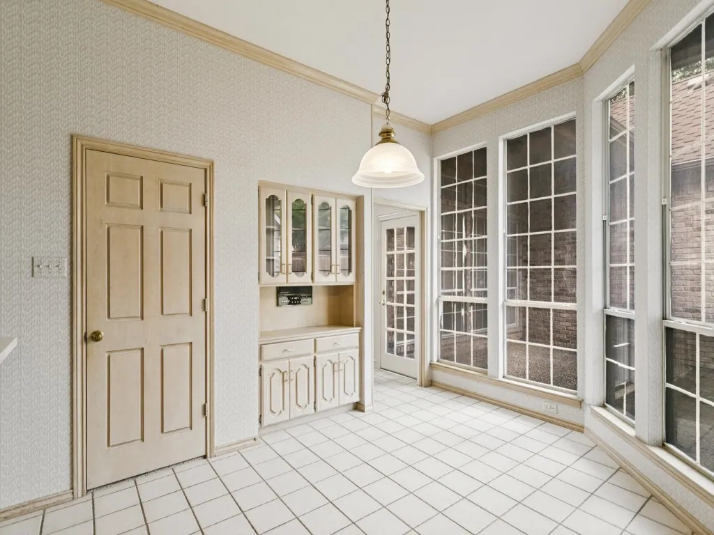 Single Family Residence For Sale in Collin County , 4529 Charlemagne Drive, Plano, Texas 75093, 4 Bedroom, 3 Bathroom, 2 Garage spaces, 2,952 Sqft, built in 1988, mls#21413121, Real Estate Agent in Plano, Homes For Sale in Collin county, Homes For Sale in Plano, Realtor in Plano Texas, Real Estate Brokerage Independent Realty Texas, Luminita Cordes Realtor