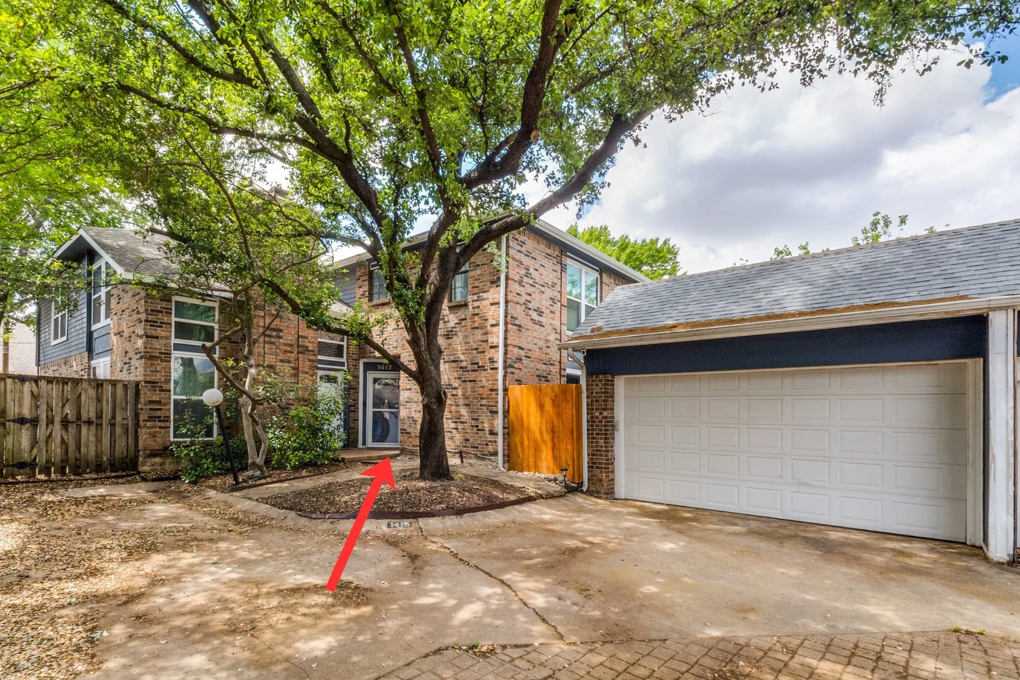Single Family Residence For Sale