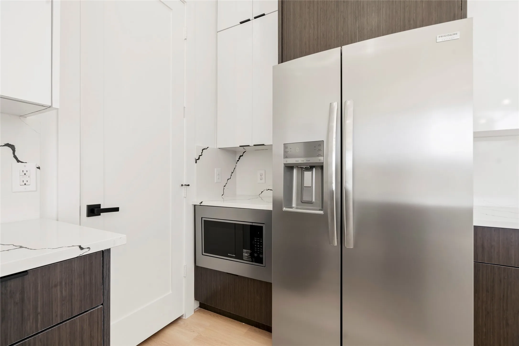 Townhouse For Rent in Dallas County , 2019 California Drive 204, Dallas, Texas 75204, 2 Bedroom, 3 Bathroom, 2 Garage spaces, 1,674 Sqft, built in 2024, mls#21414801, Real Estate Agent in Dallas, Homes For Rent in Dallas county, Homes For Rent in Dallas, Realtor in Dallas Texas, Real Estate Brokerage Independent Realty Texas, Luminita Cordes Realtor